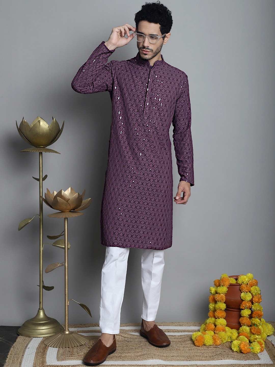 

Jompers Embroidered Sequinned Mandarin Collar Chikankari & Sequinned Kurta with Pyjamas, Purple