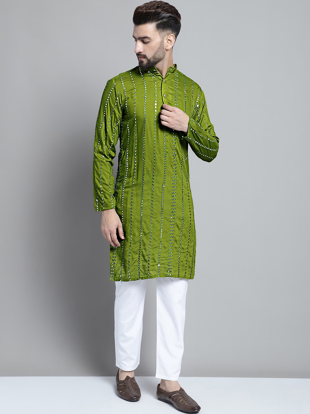 

Jompers Ethnic Motifs Mirror Work Embroidered Regular Kurta With Pyjamas, Olive