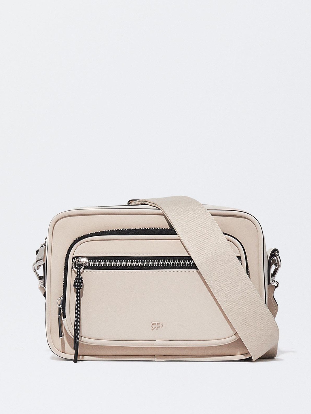 

PARFOIS Women Structured Sling Bag, Off white