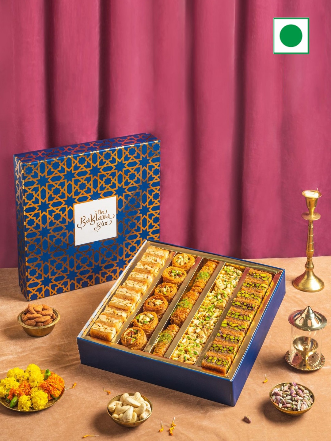 

The Baklava Box Assorted Kunafa Baklava Sweets 750 g, Blue