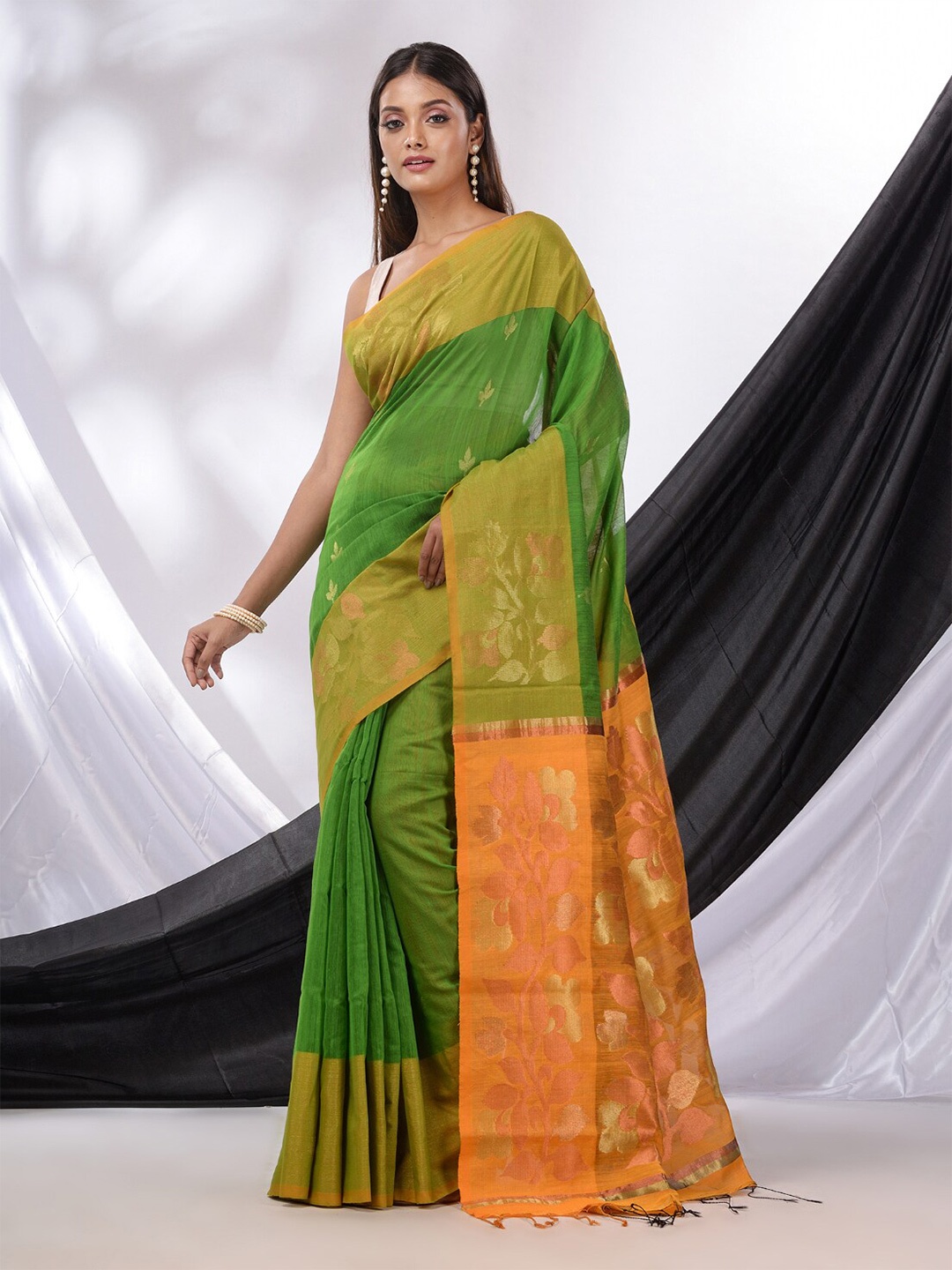 

Charukriti Floral Woven Design Zari Saree, Green
