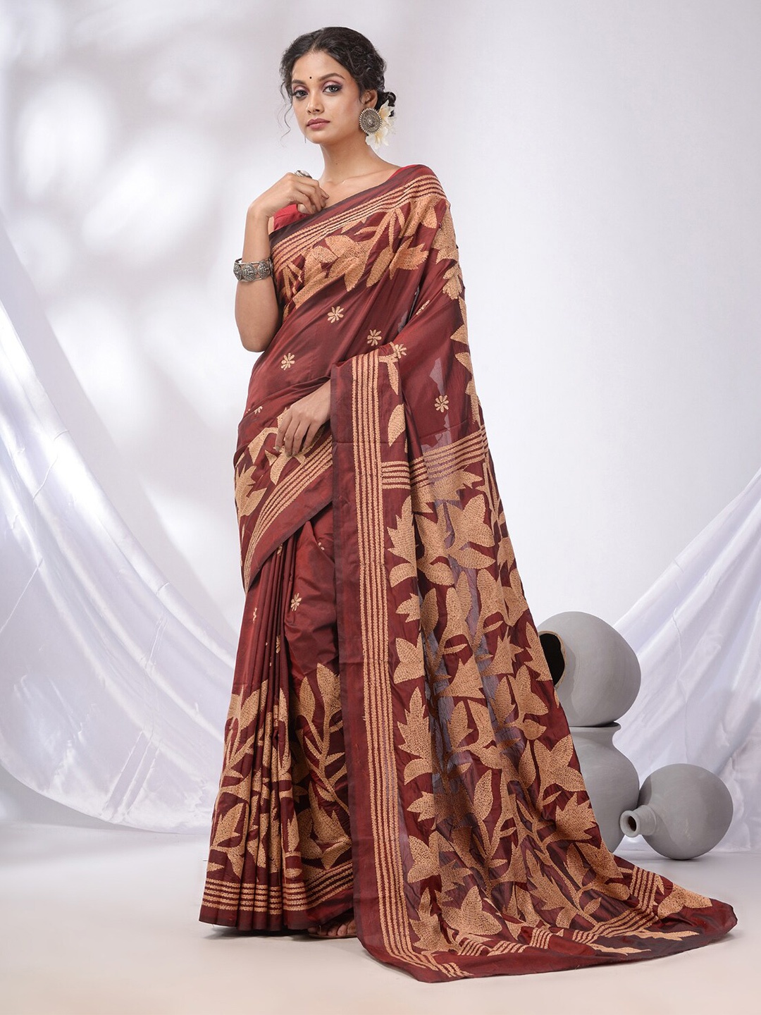 

Charukriti Ethnic Motifs Embroidered Kantha Work Saree, Maroon