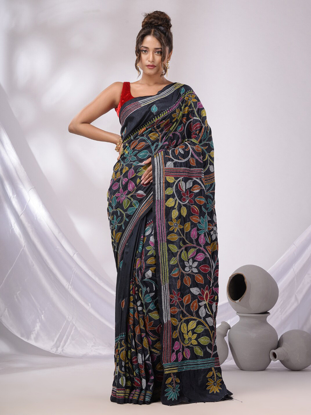 

Charukriti Ethnic Motifs Embroidered Kantha Work Saree, Black