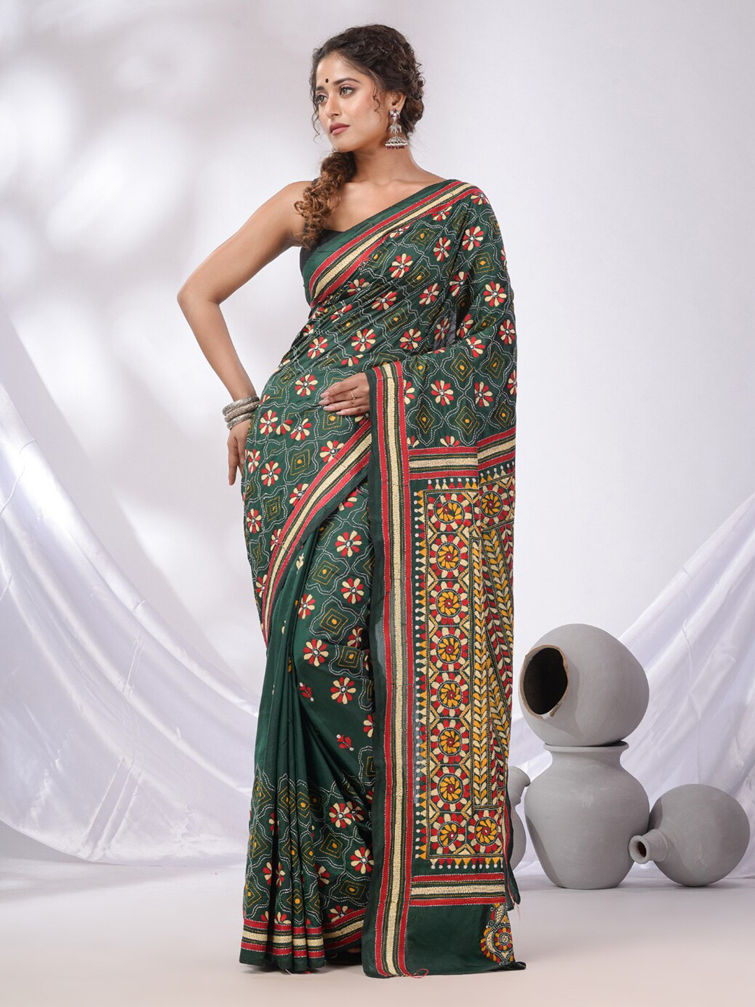 

Charukriti Ethnic Motifs Embroidered Kantha Work Saree, Green