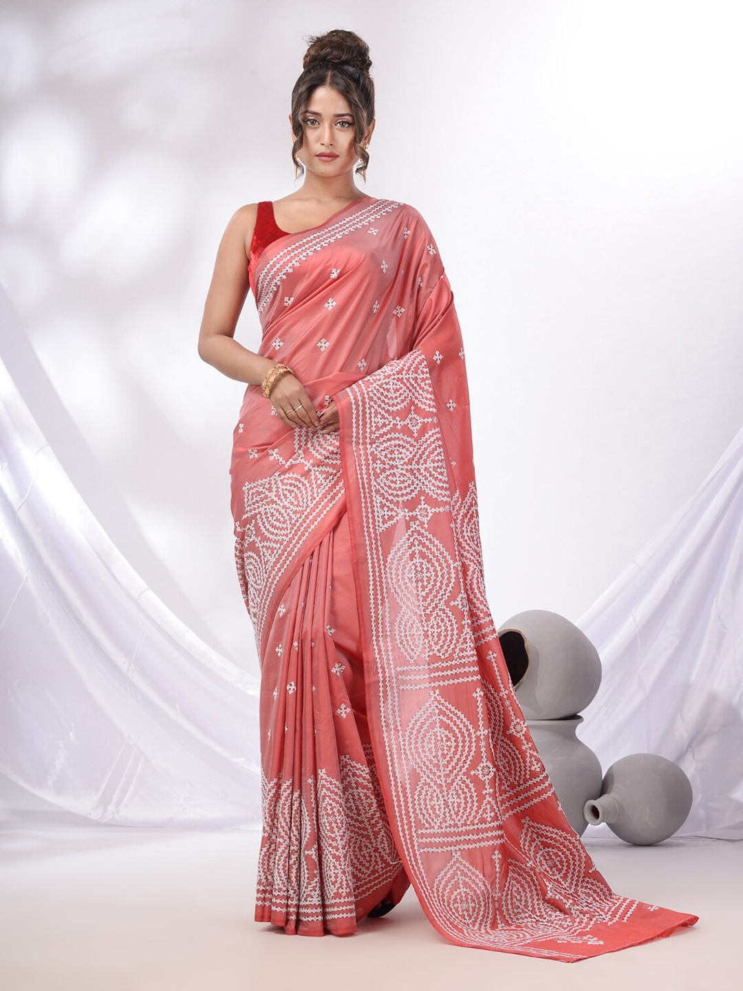 

Charukriti Ethnic Motifs Kantha Work Saree, Peach