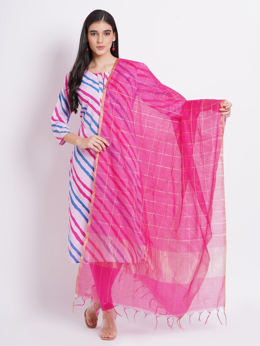 

SUTI Checked Chanderi Dupatta with Zardozi, Pink