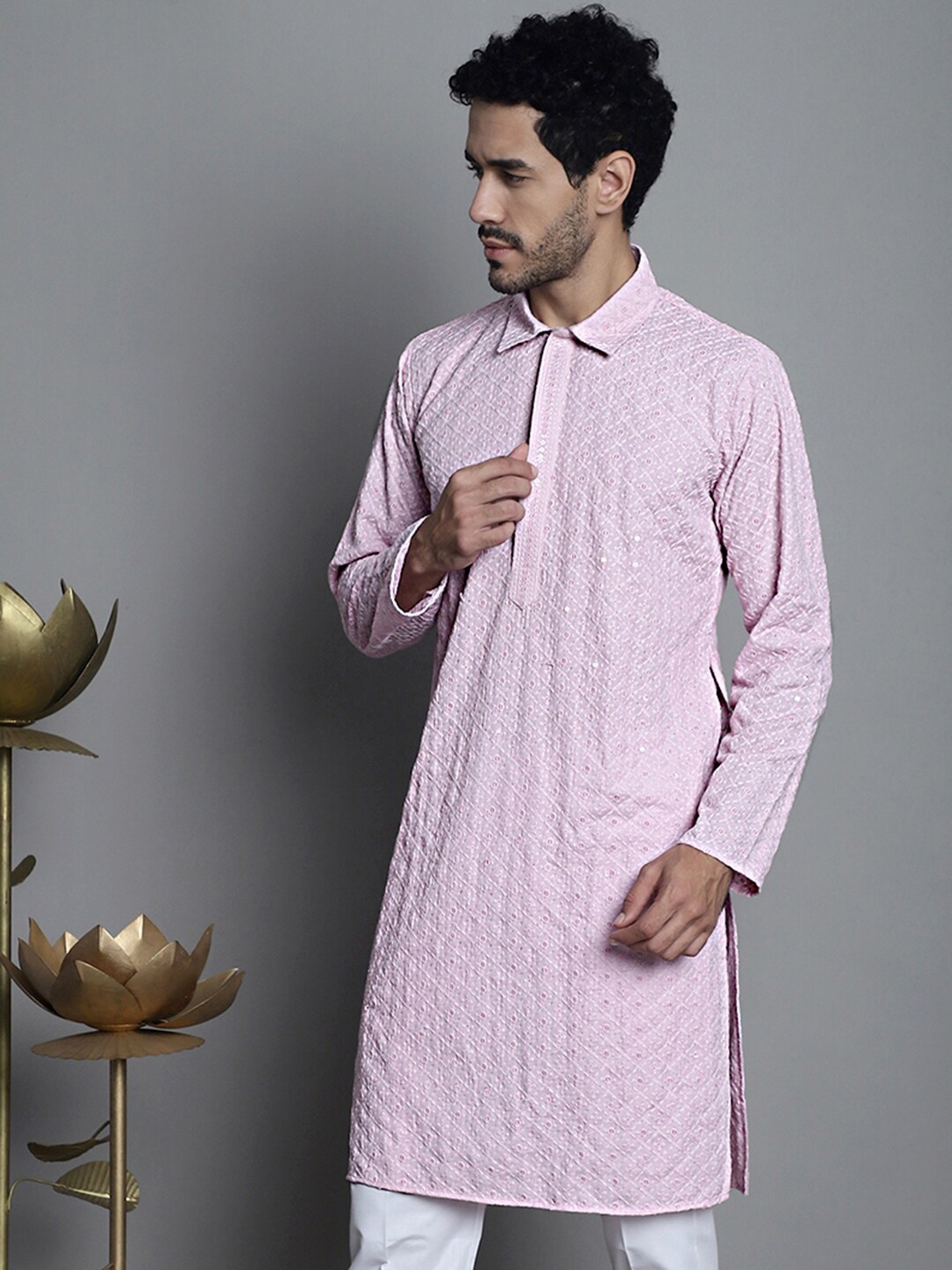 

Jompers Ethnic Motif Embroidered Shirt Collar Thread Work Kurta, Magenta