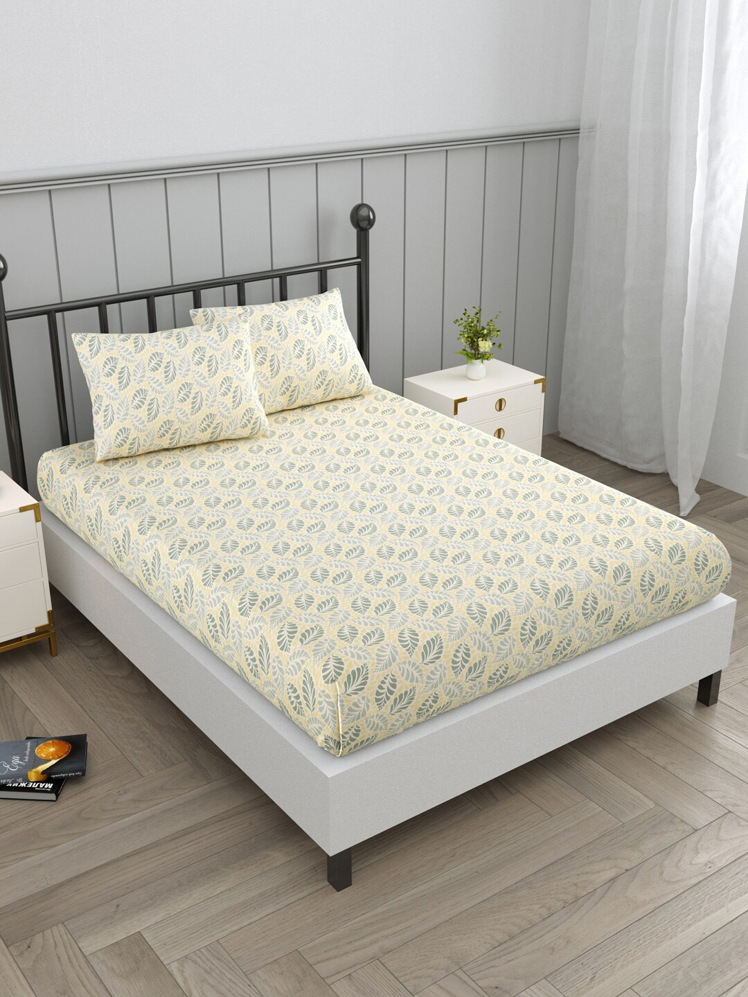 

EverHOME Sayla Yellow & Green Floral Cotton 144 TC Flat Queen Bedsheet & 2 Pillow Covers