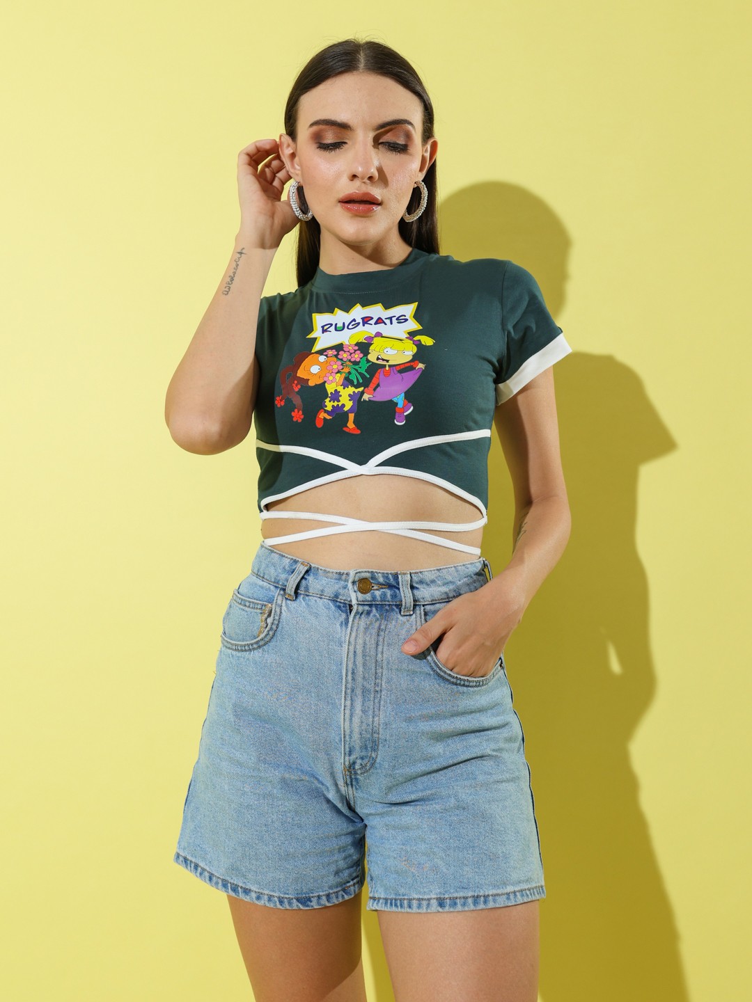 

Stylecast X Hersheinbox Graphic Printed Cut-Out Crop Top, Green