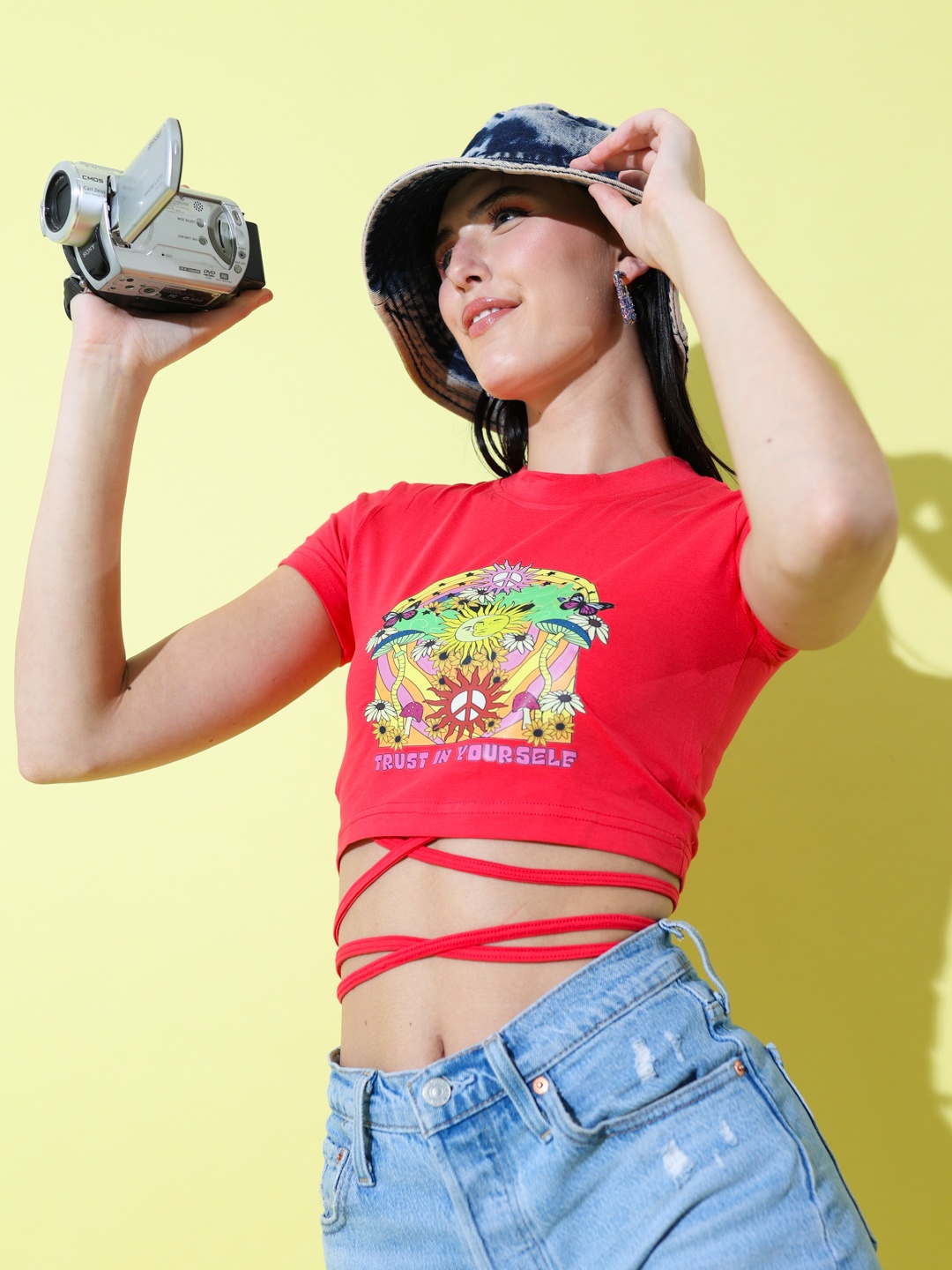 

Stylecast X Hersheinbox Printed Waist Tie-Up Detail Crop Top, Fuchsia