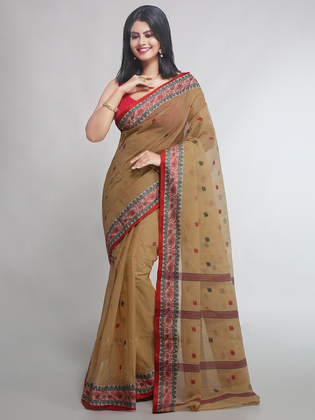 

WoodenTant Ethnic Motifs Woven Design Pure Cotton Taant Saree, Beige