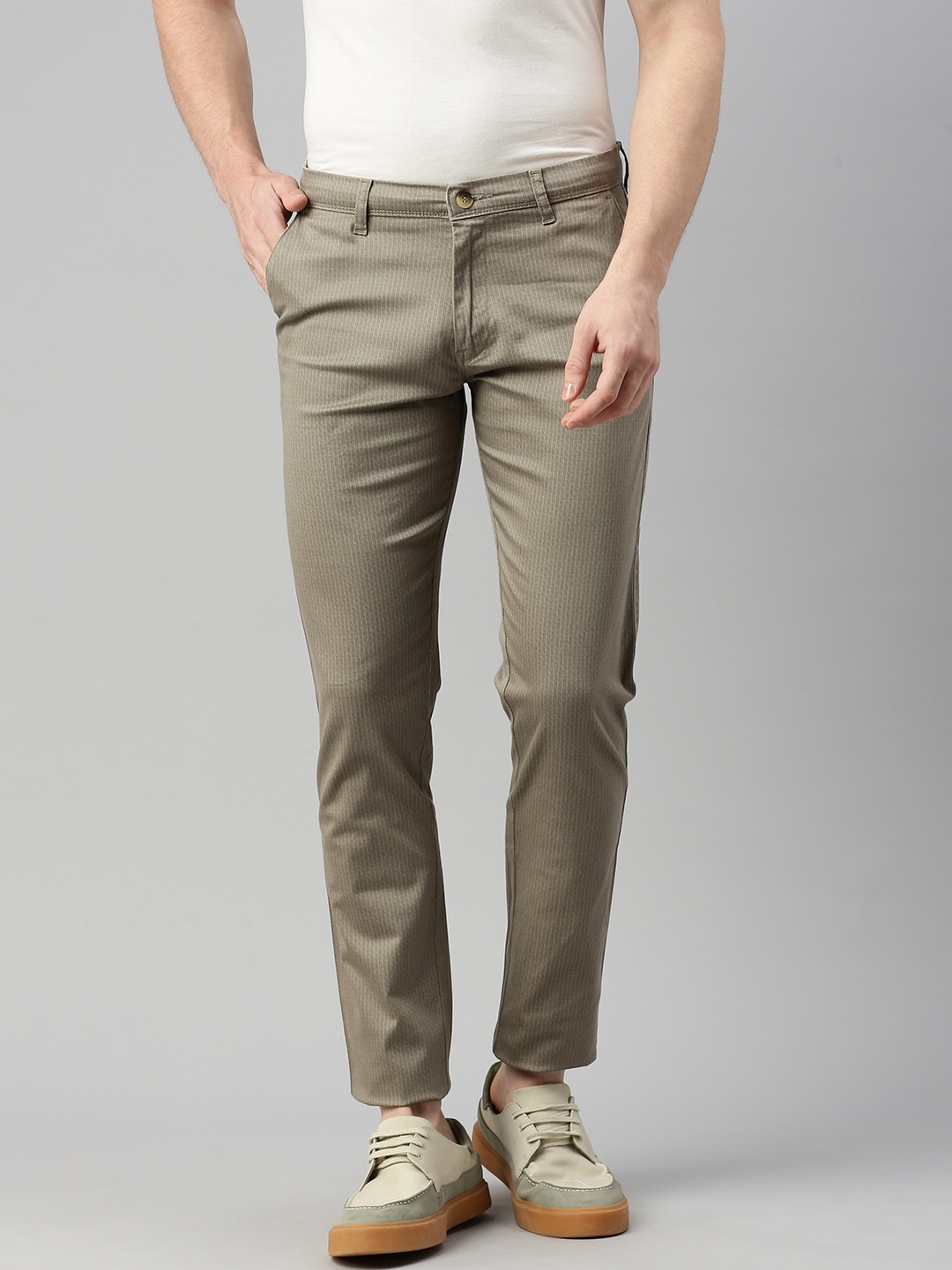 

ZEDD Men Striped Cotton Regular Trousers, Grey