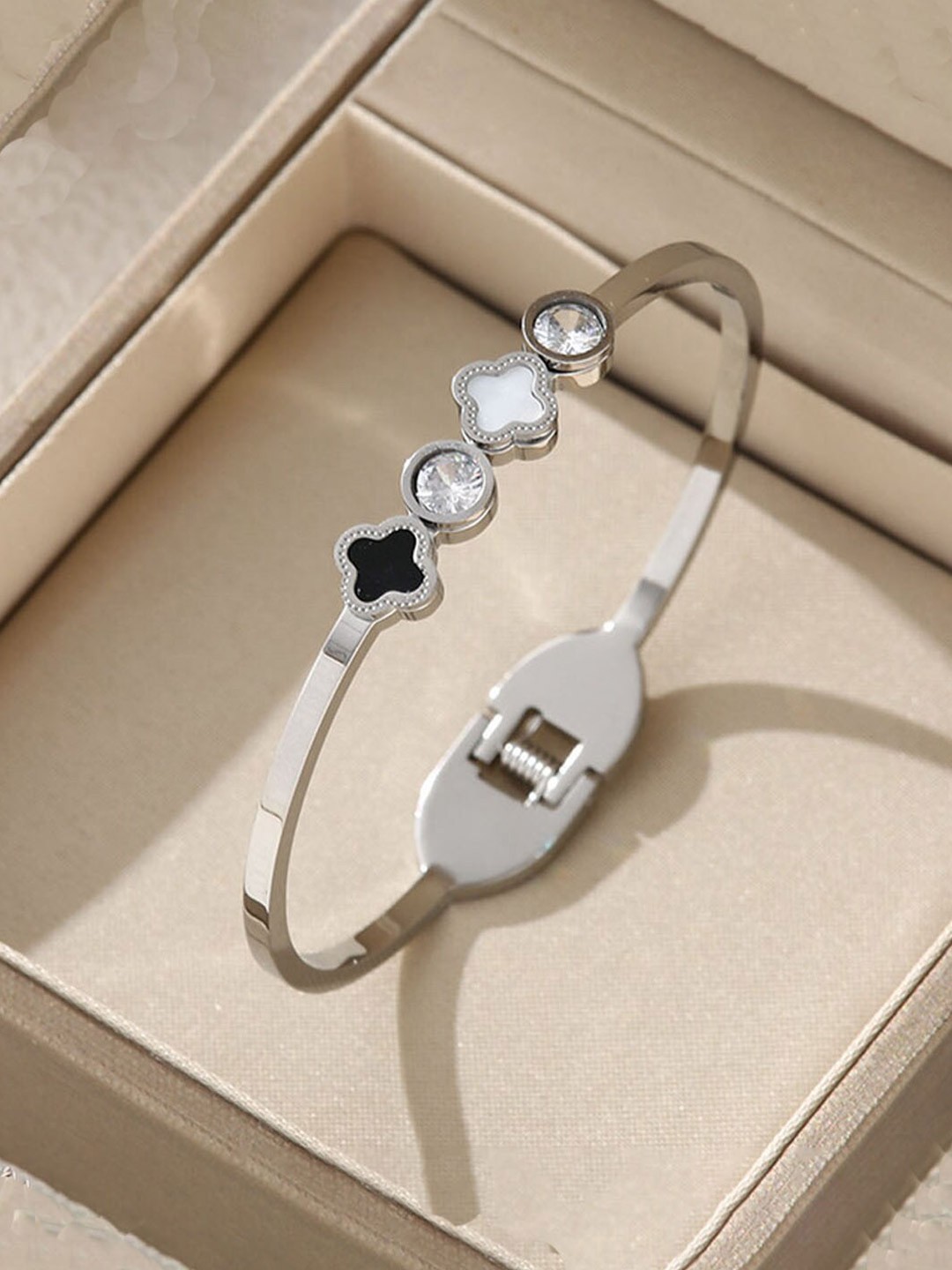 

Jewels Galaxy Mother of Pearl Silver-Plated Cuff Bracelet