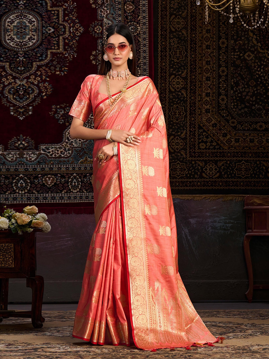 

Mitera Ethnic Motifs Woven Design Zari Silk Blend Banarasi Saree, Pink