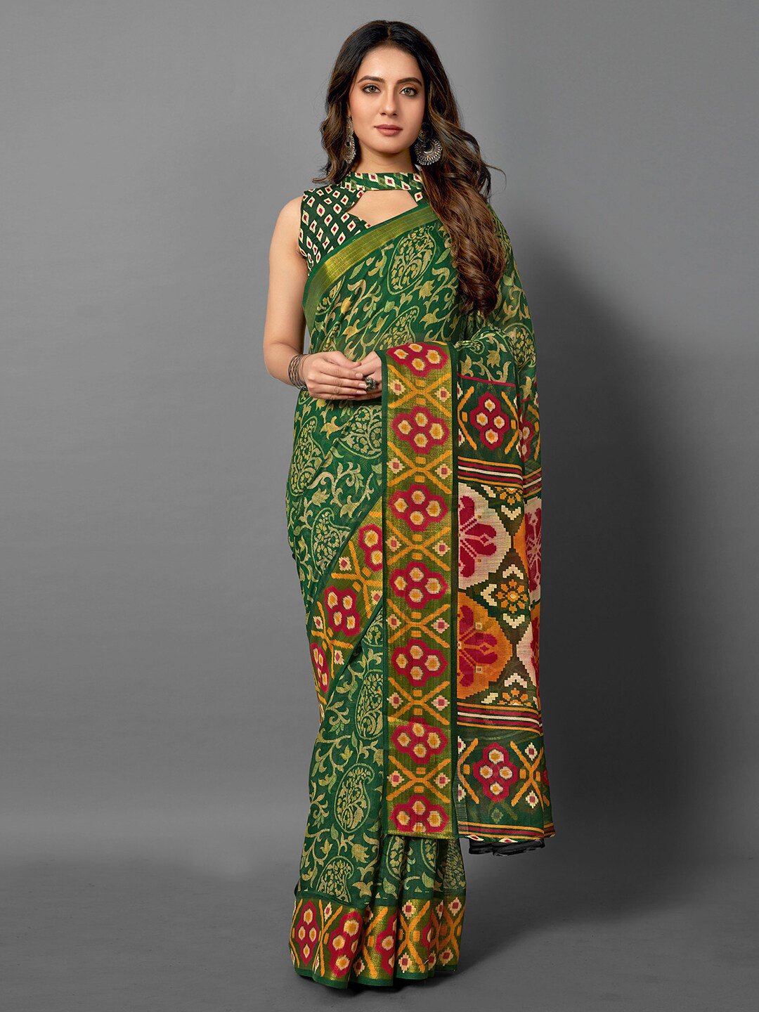 

Anouk Ethnic Motifs Printed Zari Detail Sungudi Saree, Green