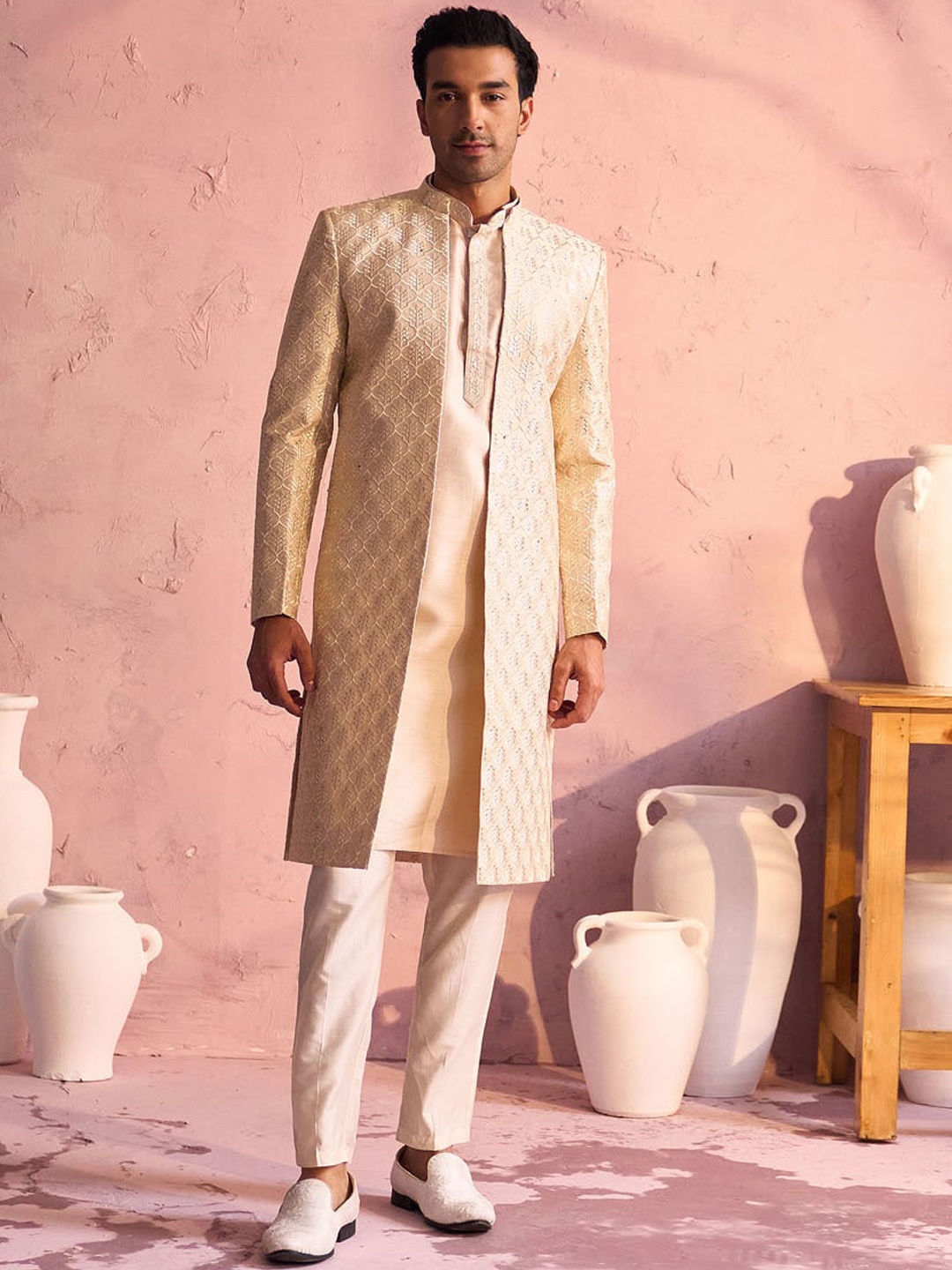 

VASTRAMAY Embellished Sequinned Slim Fit Sherwani Set, Beige