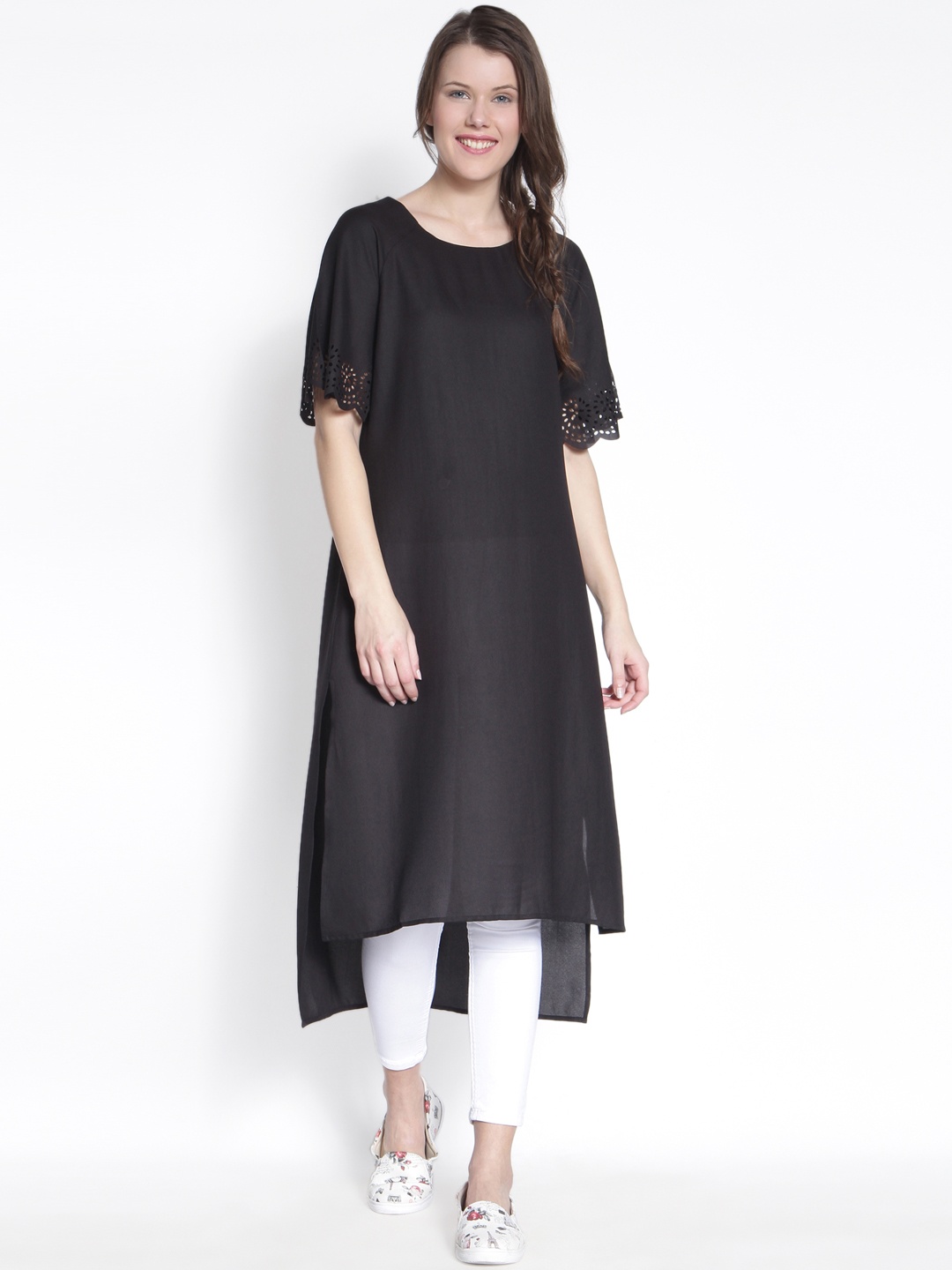

RARE ROOTS Women Black Solid Straight Kurta