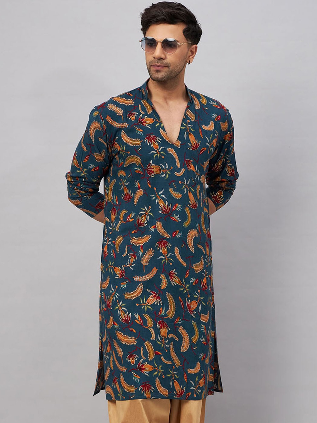 

VASTRAMAY Floral Printed Mandarin Collar Long Sleeves Straight Kurta, Blue