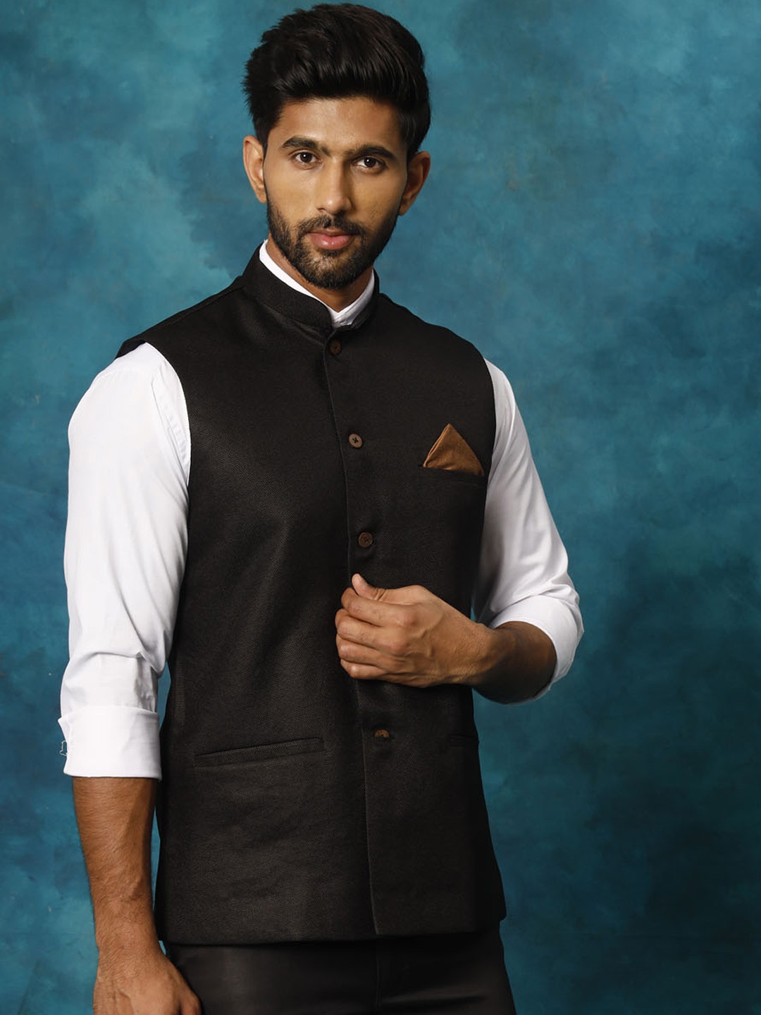 

VASTRAMAY Woven Design Mandarin Collar Jute Cotton Nehru Jacket, Black