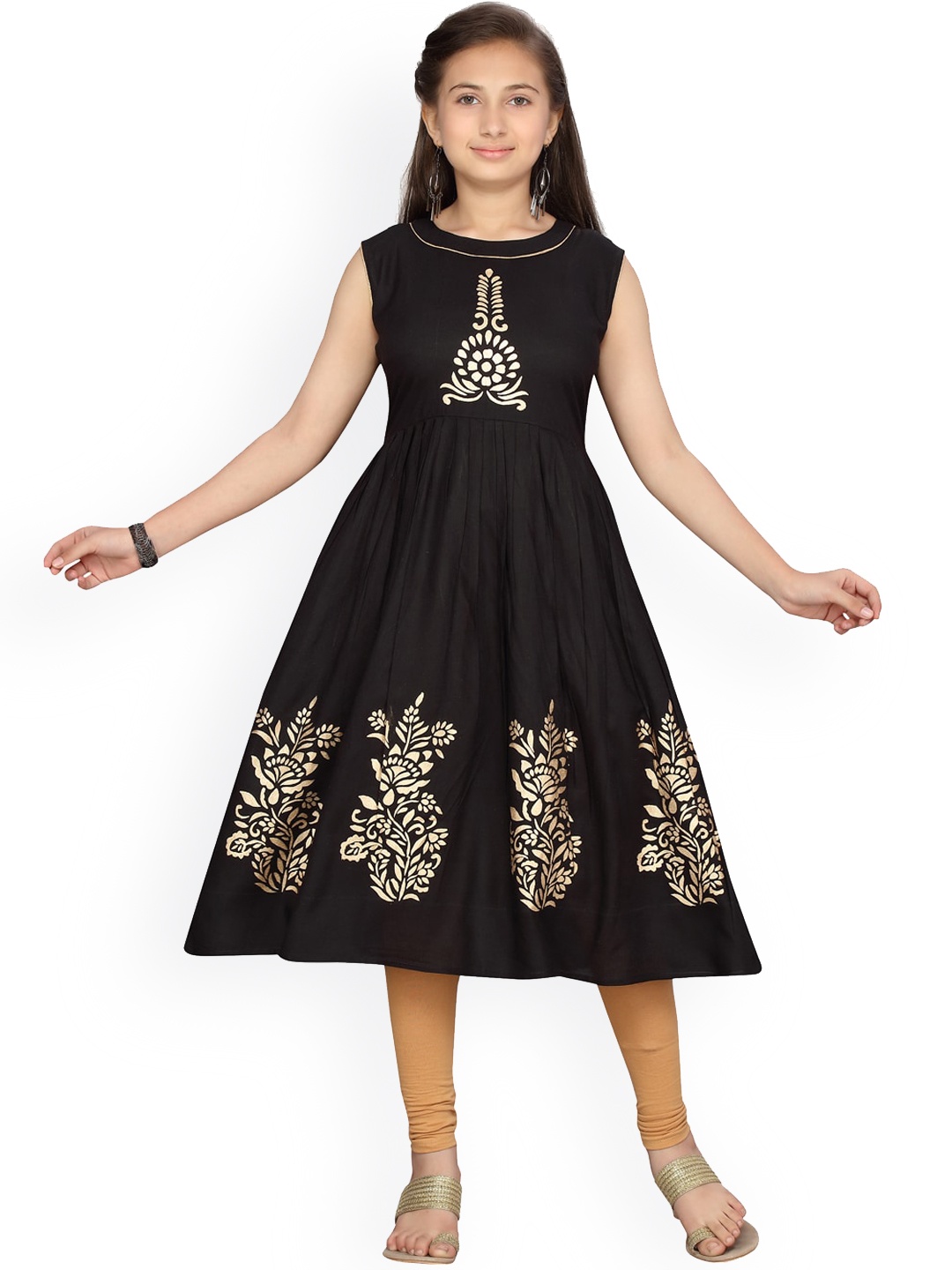 

BAESD Girls Ethnic Motifs Printed Sleeveless Pure Cotton Pleated Anarkali Kurta & Leggings, Black