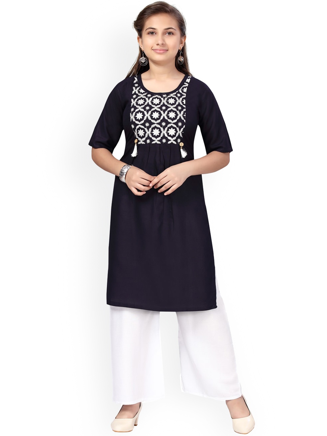 

BAESD Girls Floral Yoke Design Pure Cotton Pleated Straight Kurta with Palazzo, Navy blue