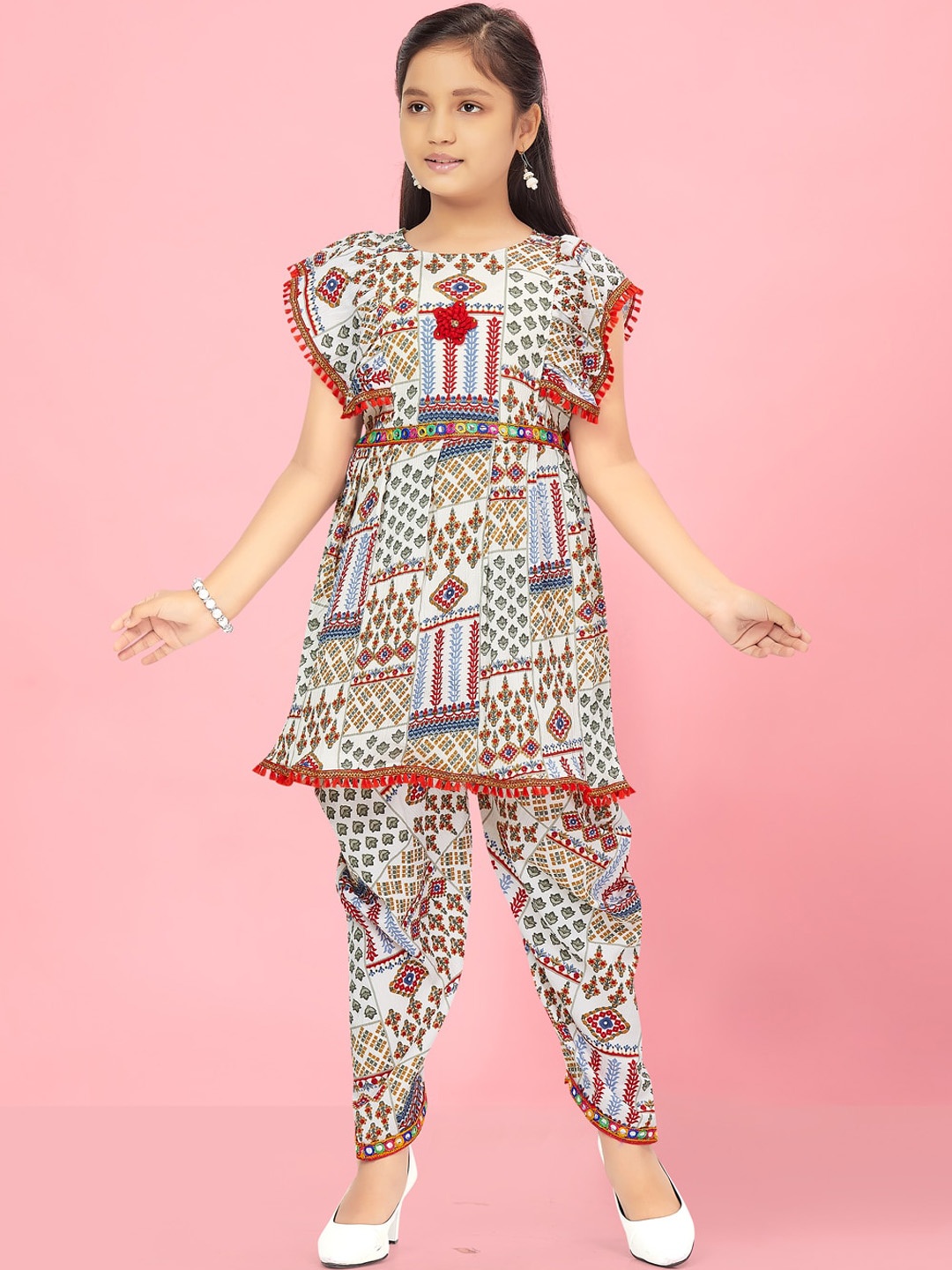 BAESD Girls Ethnic Motifs Printed Regular Mirror Work Pure Cotton Kurta with Patiala, White