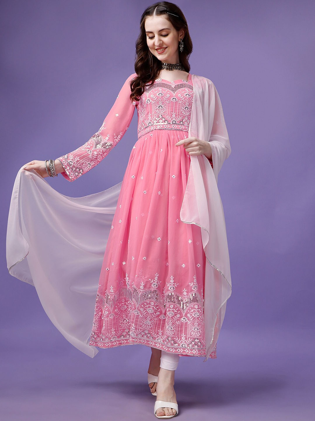 

Kedar Fab Ethnic Motifs Embroidered Sweetheart Neck Silk Anarkali Kurta, Pink