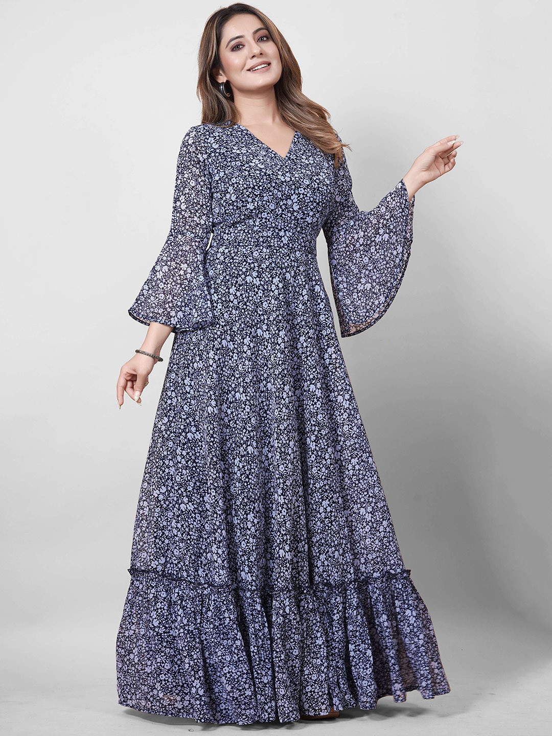 

CHANSI Floral Printed Georgette Maxi Ethnic Gown, Black