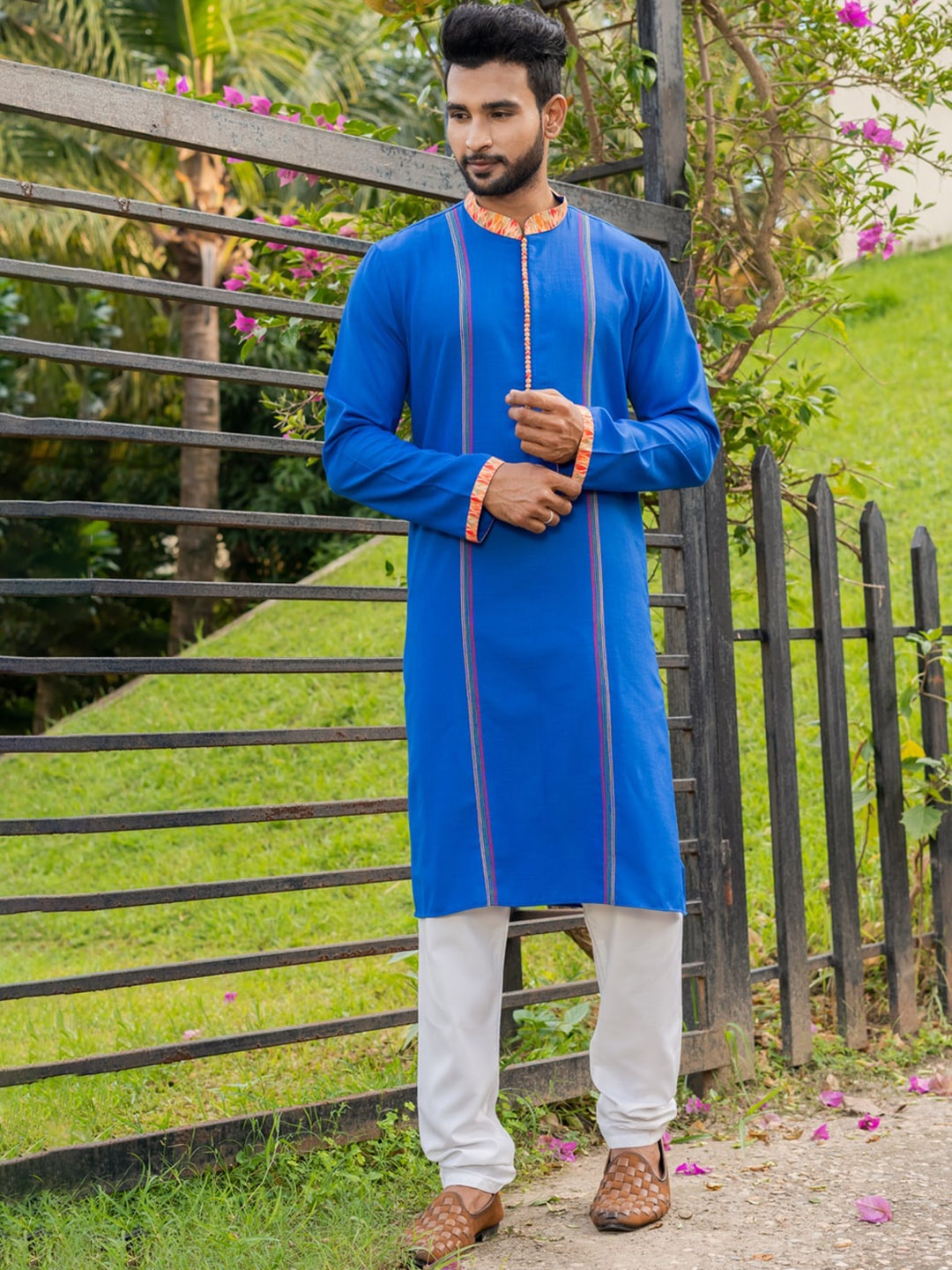 

HU - Handcrafted Uniquely Stripred Embroidered Kurta, Blue