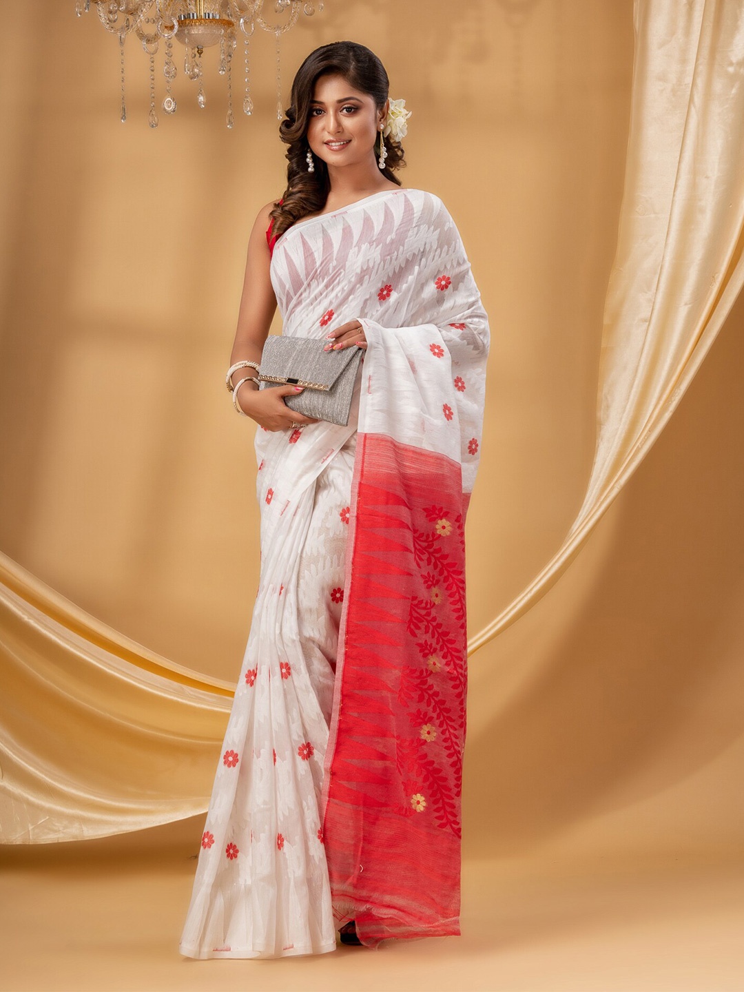 

DESH BIDESH Woven Design Zari Pure Cotton Jamdani Saree, White