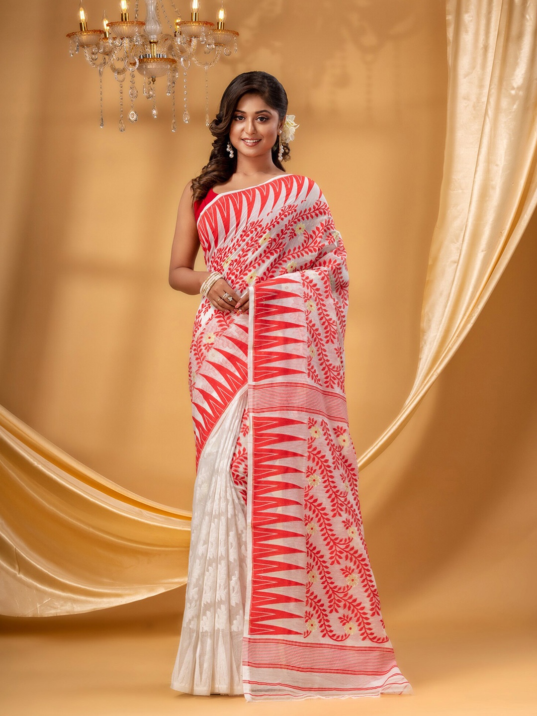 

DESH BIDESH Floral Woven Design Pure Cotton Jamdani Saree, Red