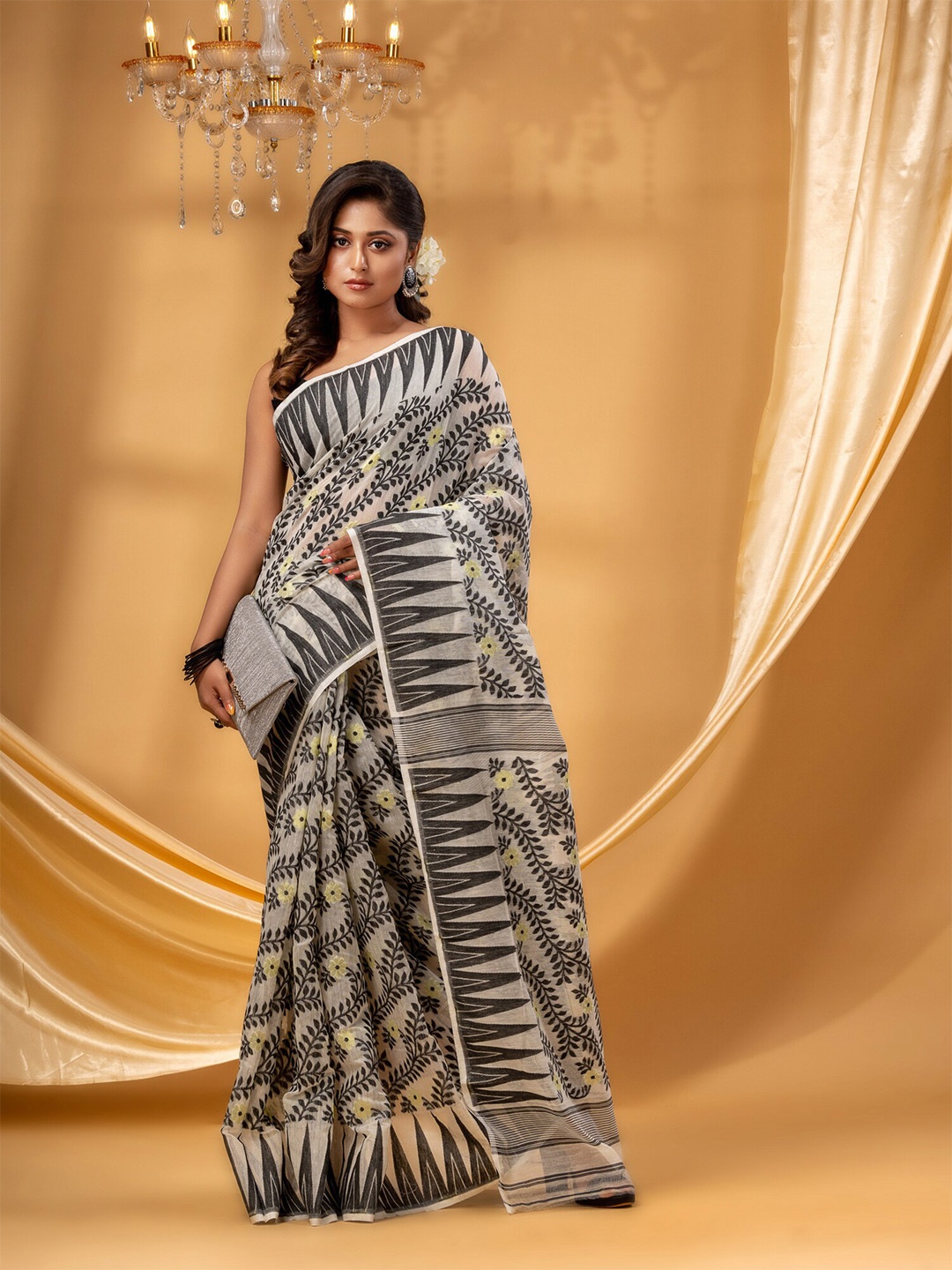 

DESH BIDESH Woven Design Zari Pure Cotton Jamdani Saree, Black