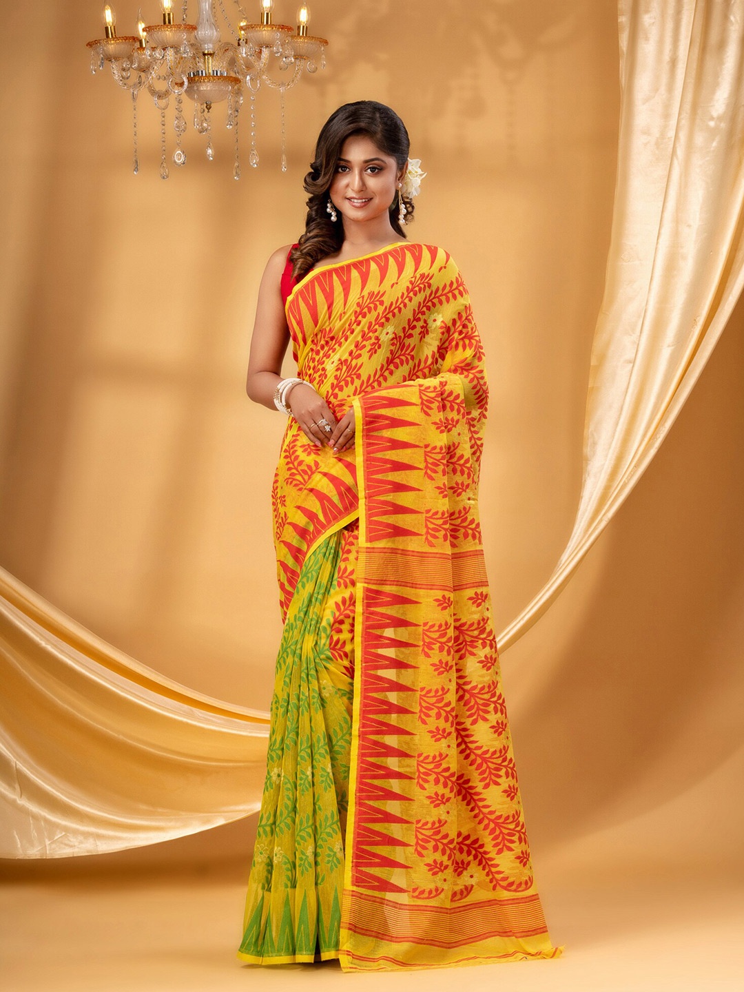 

DESH BIDESH Ethnic Motifs Woven Design Pure Cotton Jamdani Saree, Red