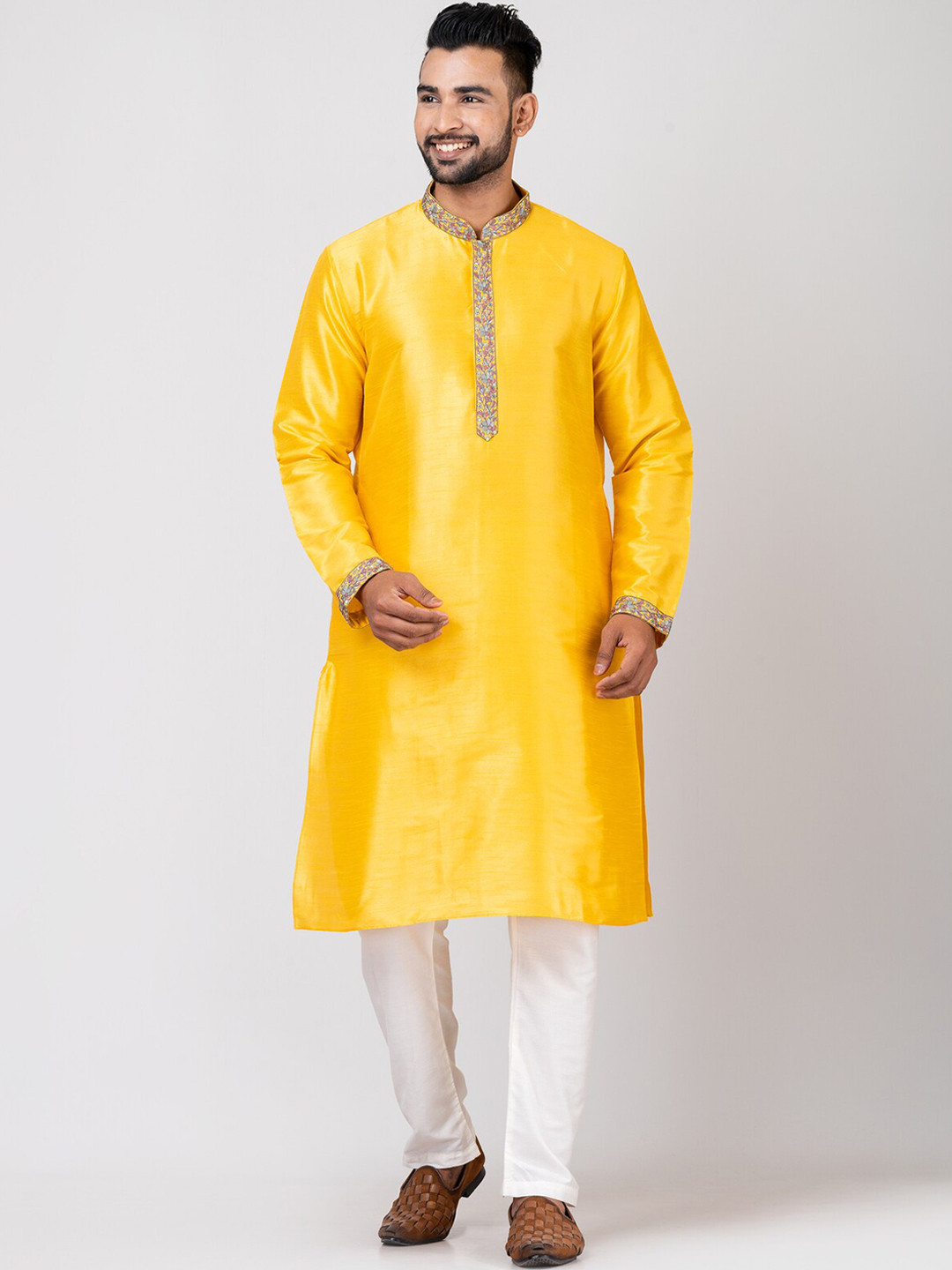 

HU - Handcrafted Uniquely Mandarin Collar Thread Work Straight Kurta, Yellow