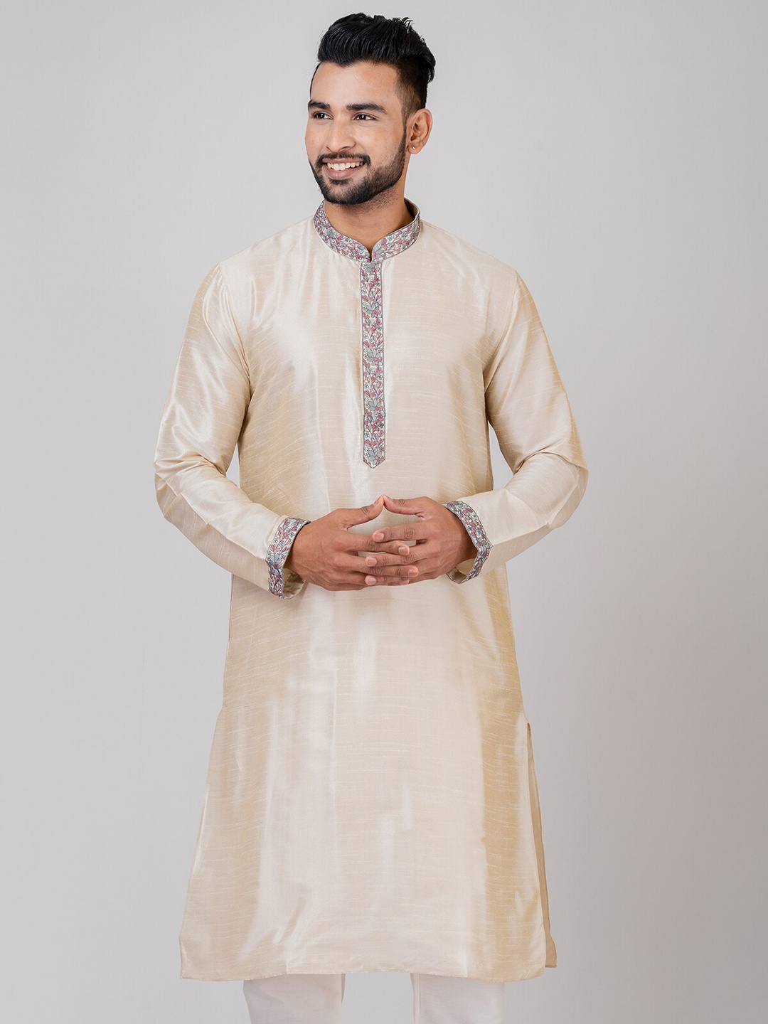 

HU - Handcrafted Uniquely Floral Embroidered Straight Kurta, Beige