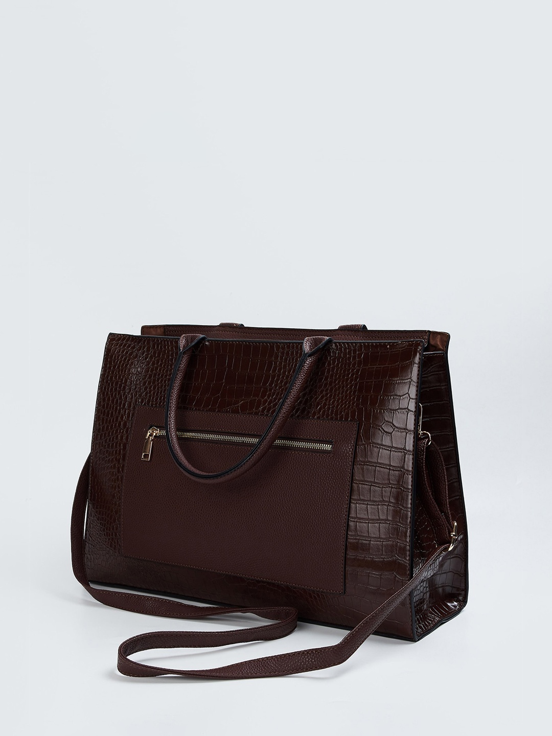 

max Textured Swagger Shoulder Bag, Brown