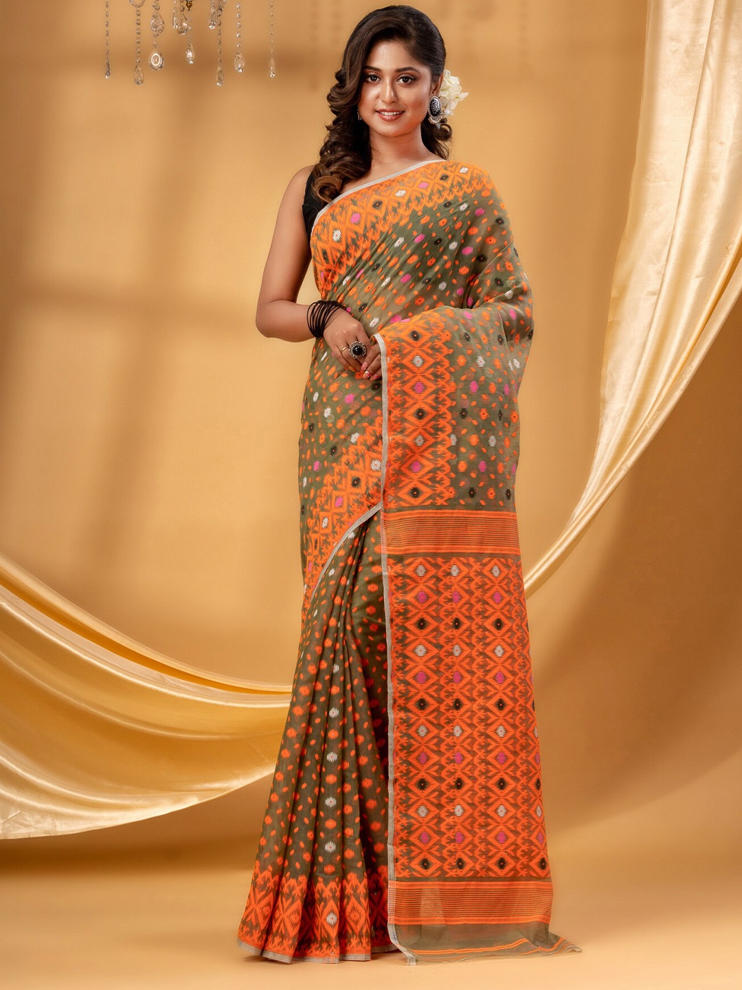 

DESH BIDESH Floral Woven Design Pure Cotton Jamdani Saree, Grey