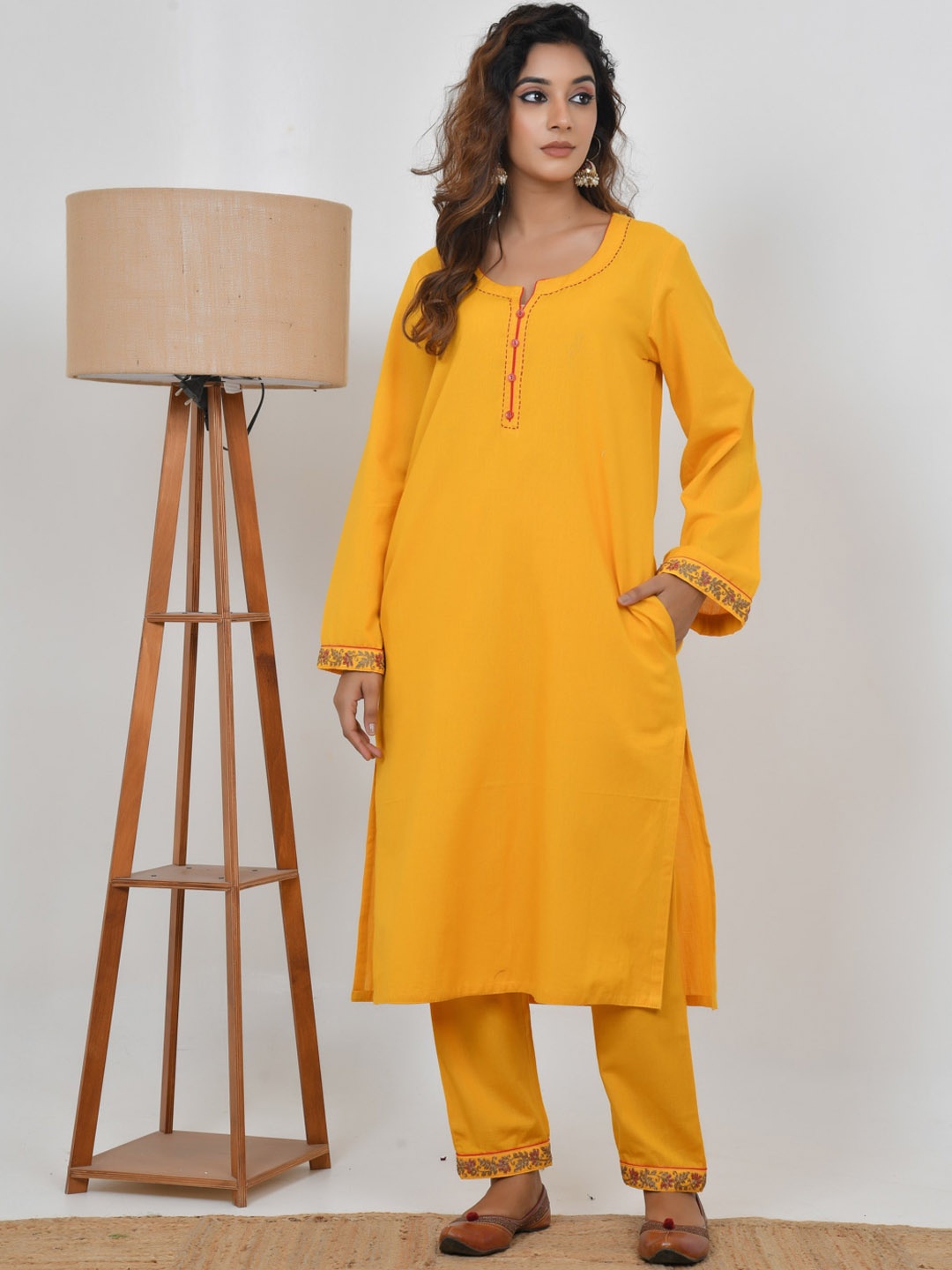 

Jaipuriya Fab Private Limited Regular Pure Cotton Kurta With Pyjamas, Yellow