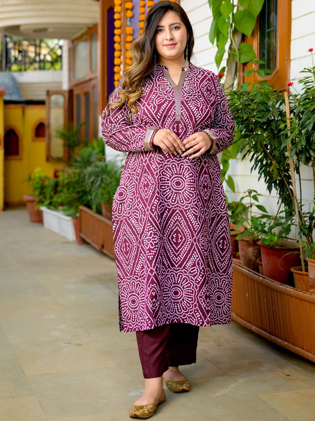 

Jaipuriya Fab Private Limited Plus Size Bandhani Printed Mandarin Collar Pure Cotton Kurta, Purple