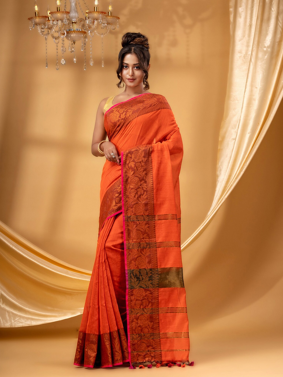 

DESH BIDESH Floral Woven Design Cotton Silk Taant Saree, Orange