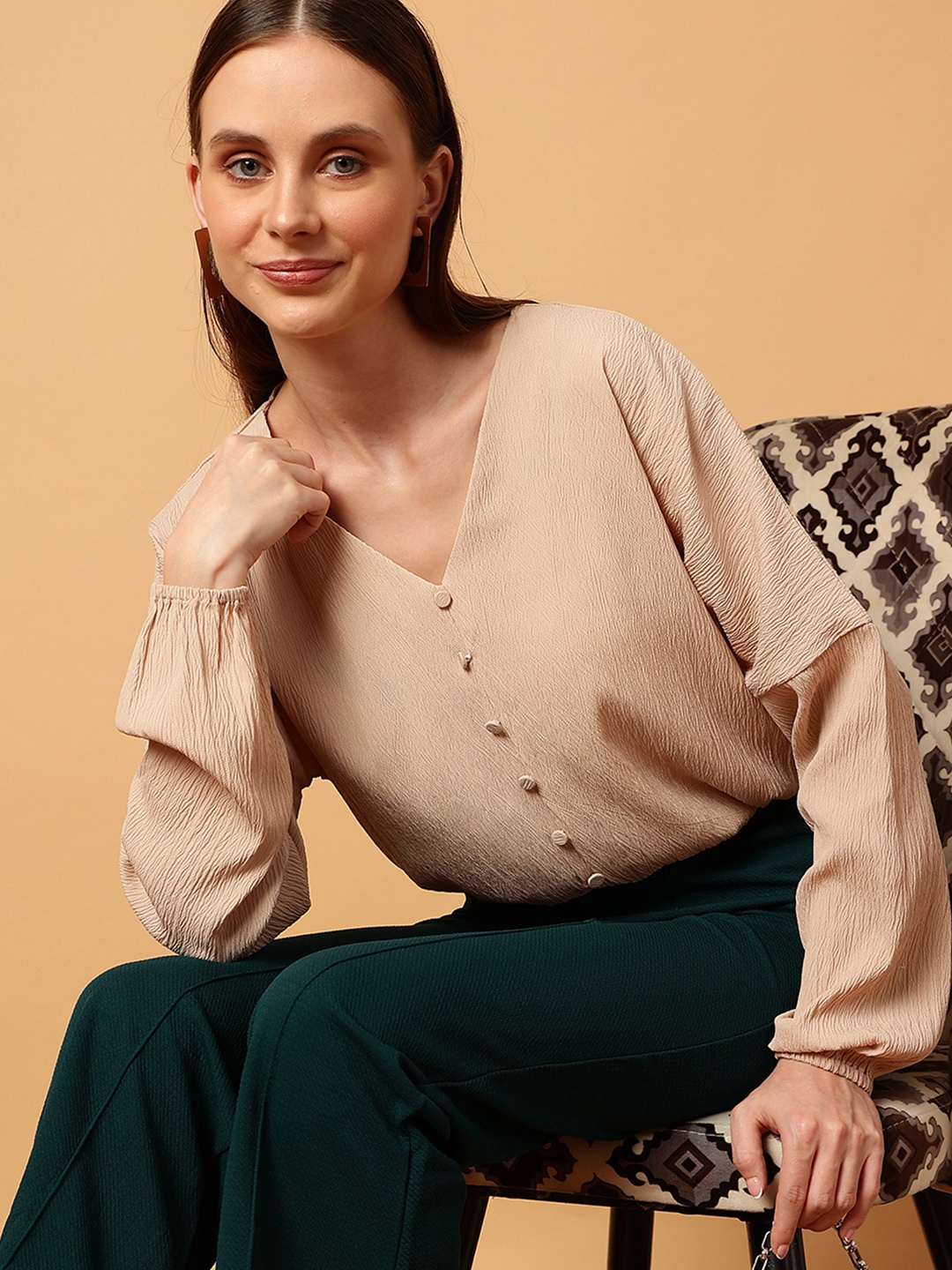 

MINT STREET V-Neck Puff Sleeves Blouson Top, Beige