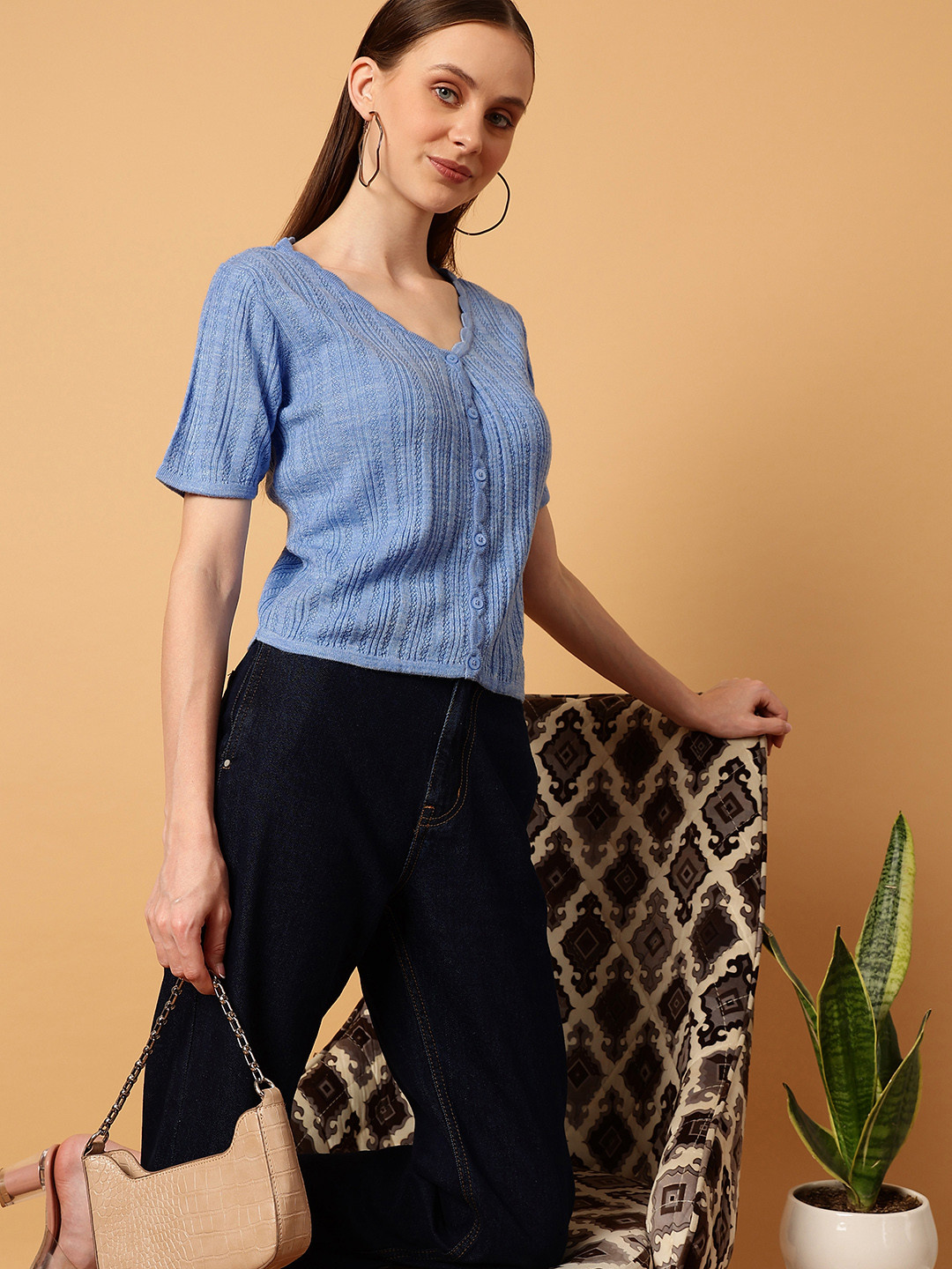

MINT STREET Self Design V-Neck Acrylic Top, Blue