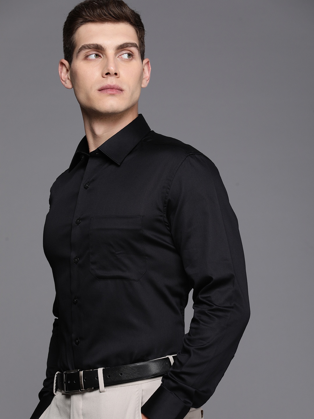 

Louis Philippe Slim Fit Opaque Formal Shirt, Black