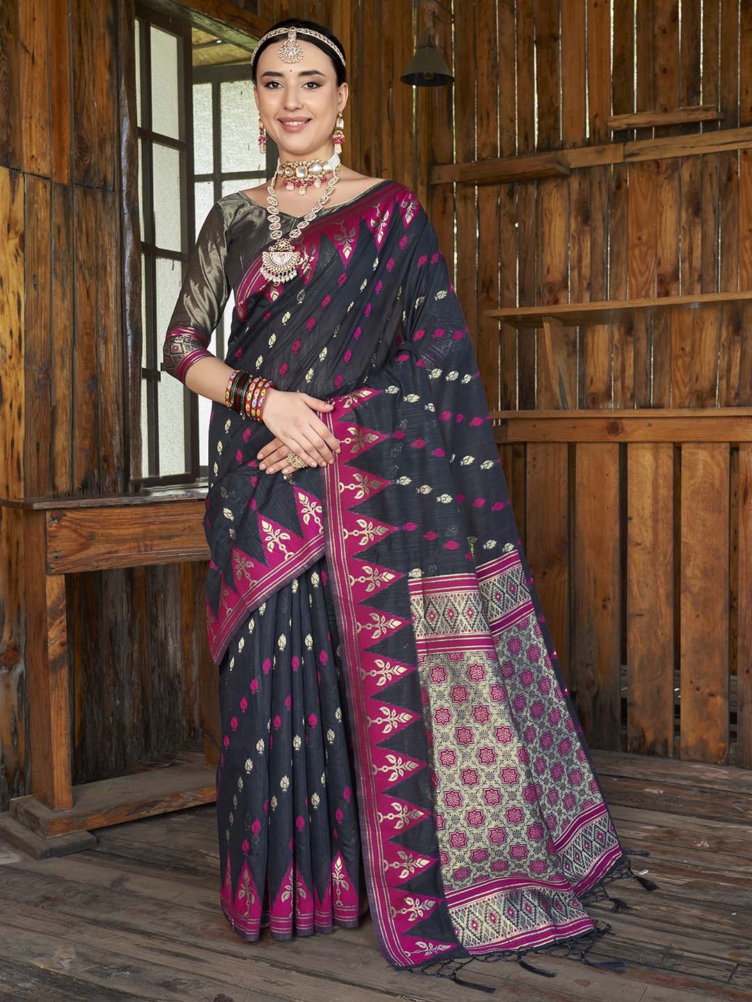 

Anouk Ethnic Motifs Woven Design Zari Pure Cotton Chanderi Saree, Black