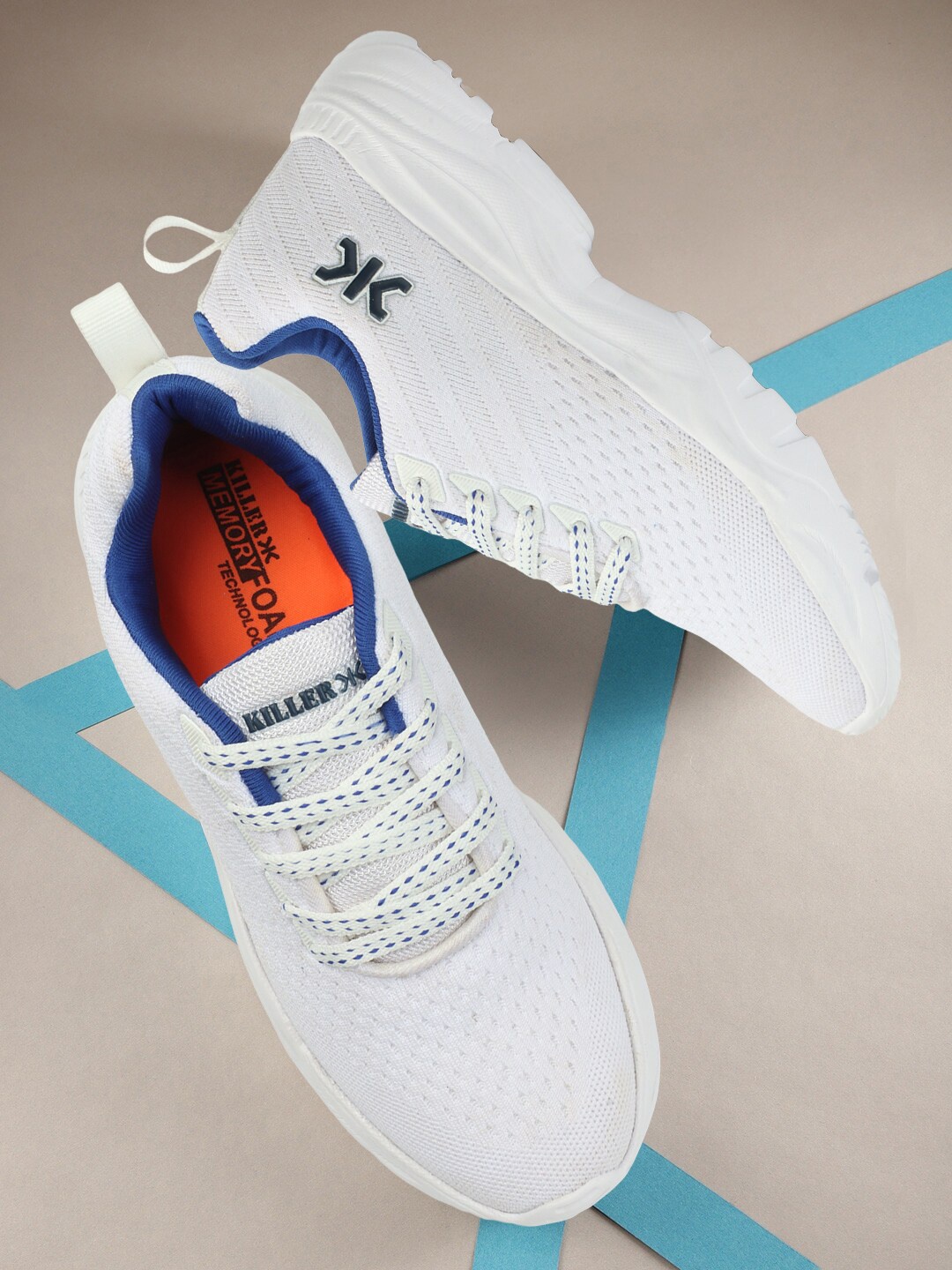 

Killer Men Textile Flyknit Running Shoes, White