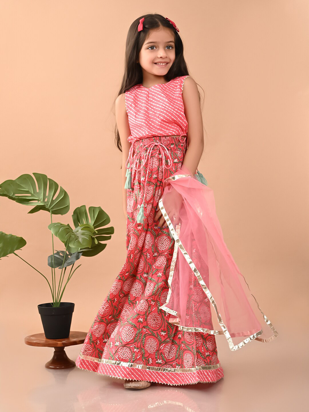 

LilPicks Girls Ethnic Motifs Printed Ready to Wear Lehenga & Blouse With Dupatta, Pink