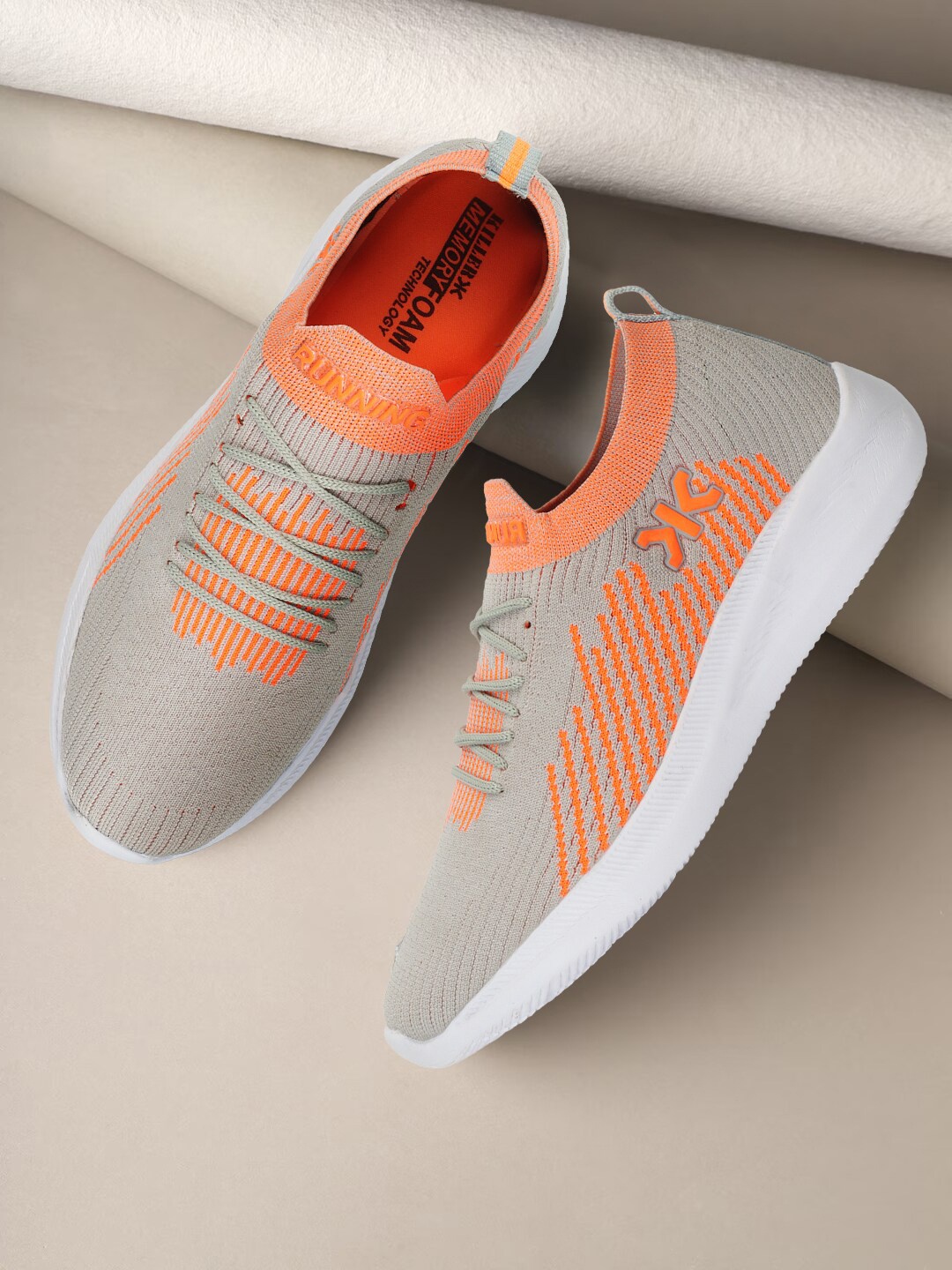 

Killer Men Textured Lace-Up Sneakers, Grey