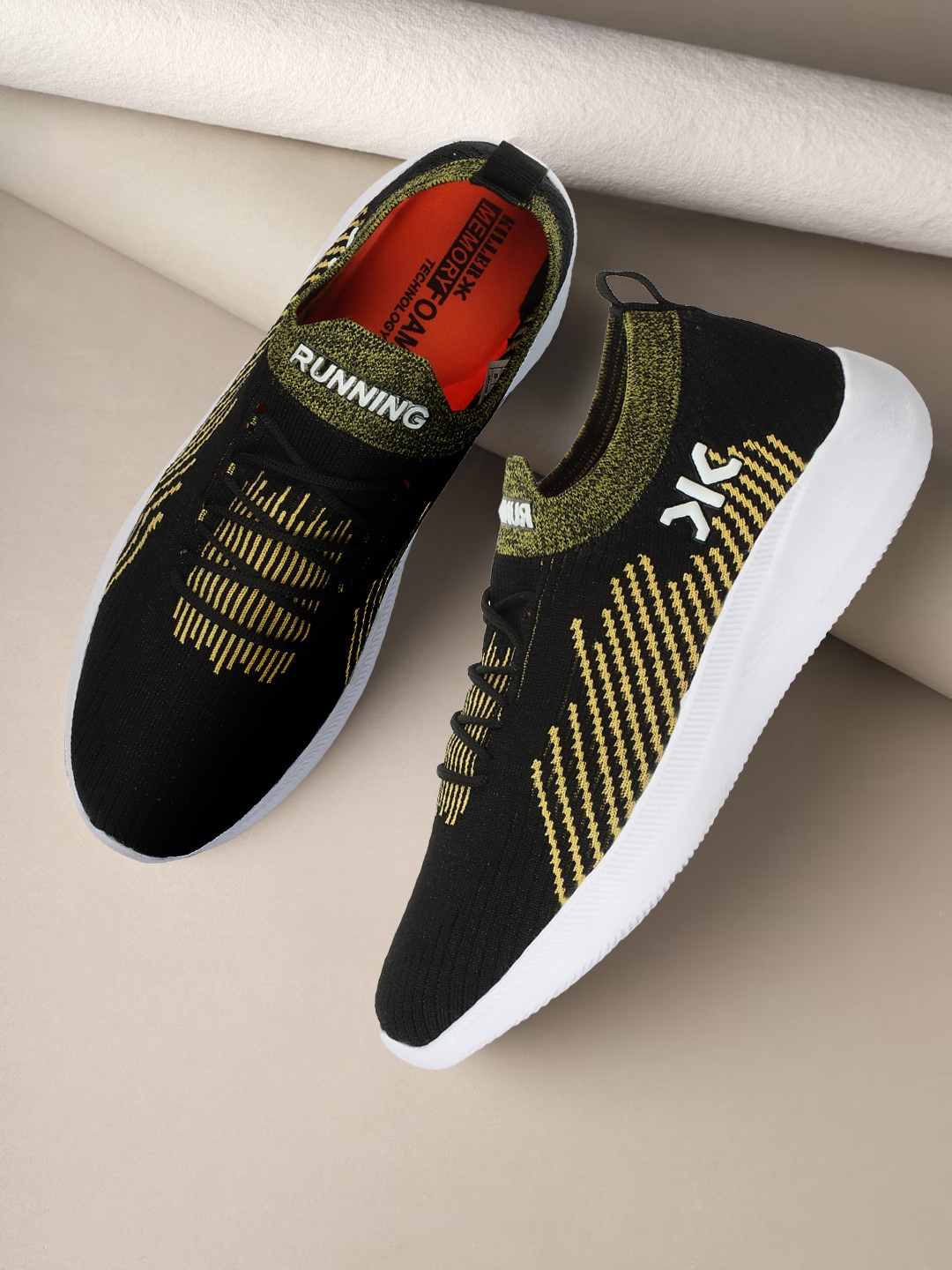 

Killer Men Textured Lace-Up Sneakers, Black