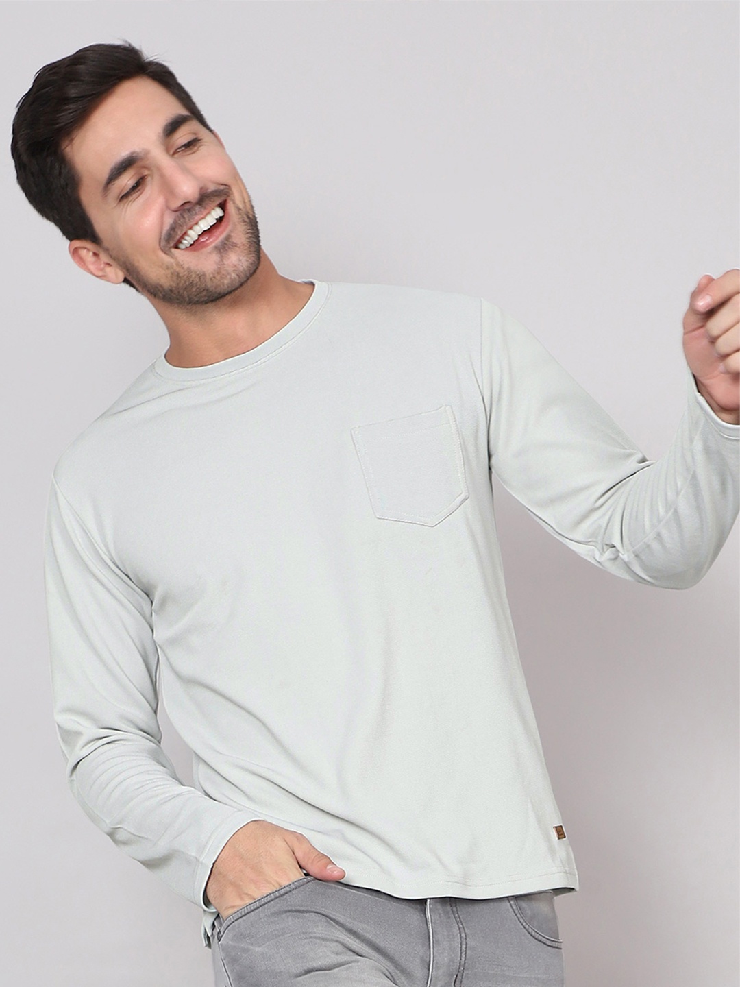 

Beyoung Round Neck Long Sleeves T-shirt, White