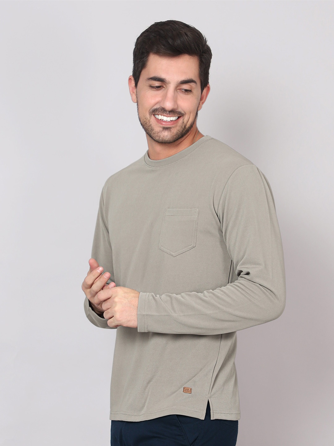 

Beyoung Round Neck Long Sleeves T-shirt, Grey